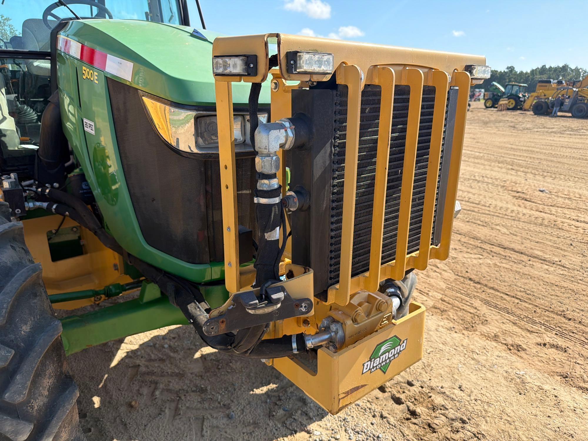 John Deere 5100E