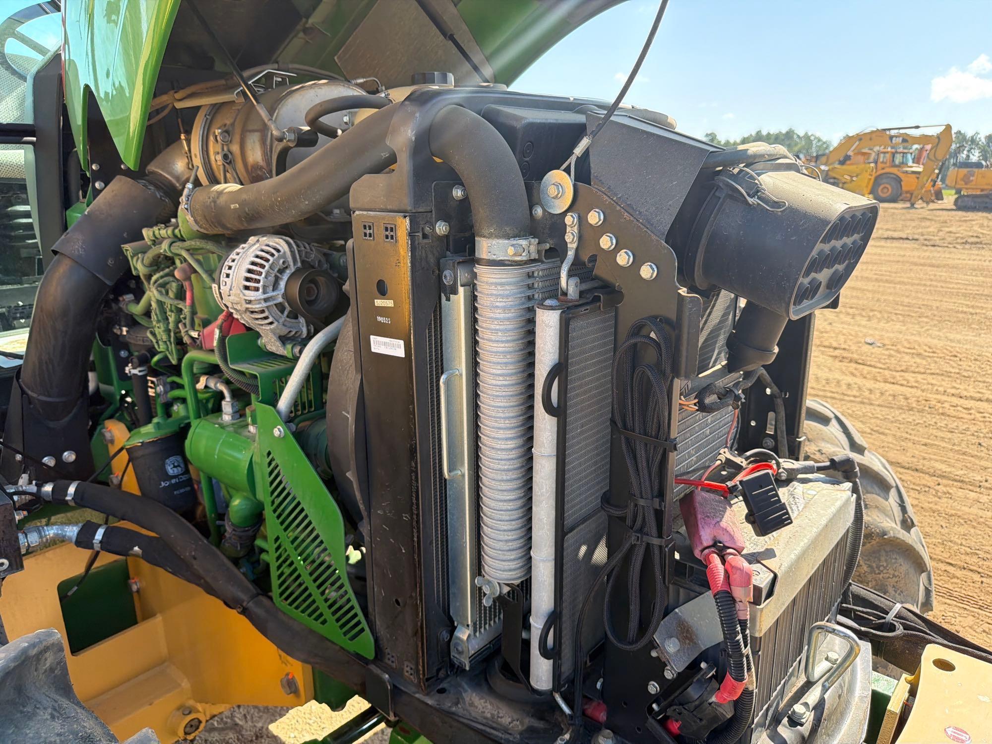 John Deere 5100E