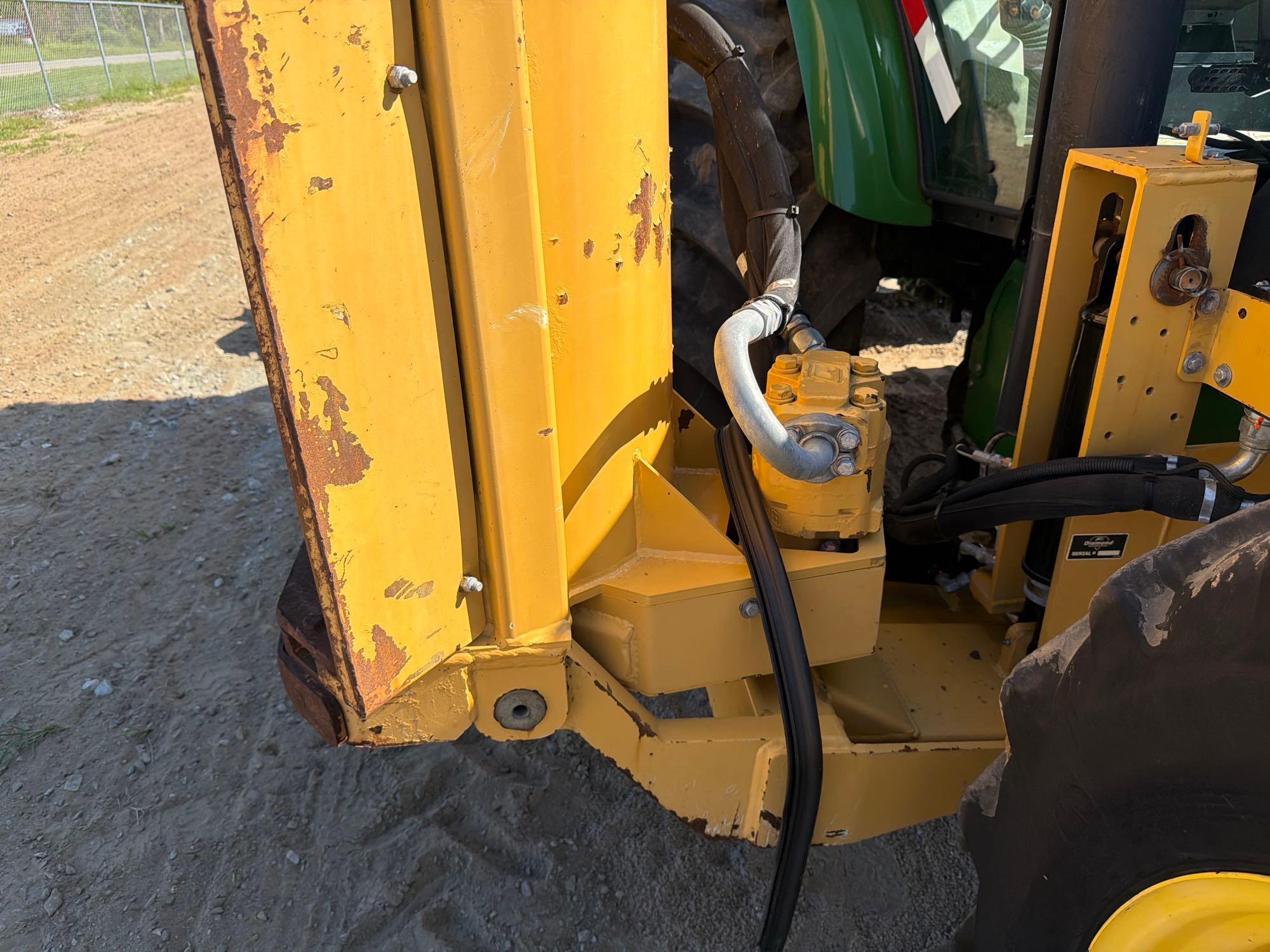 John Deere 5100E