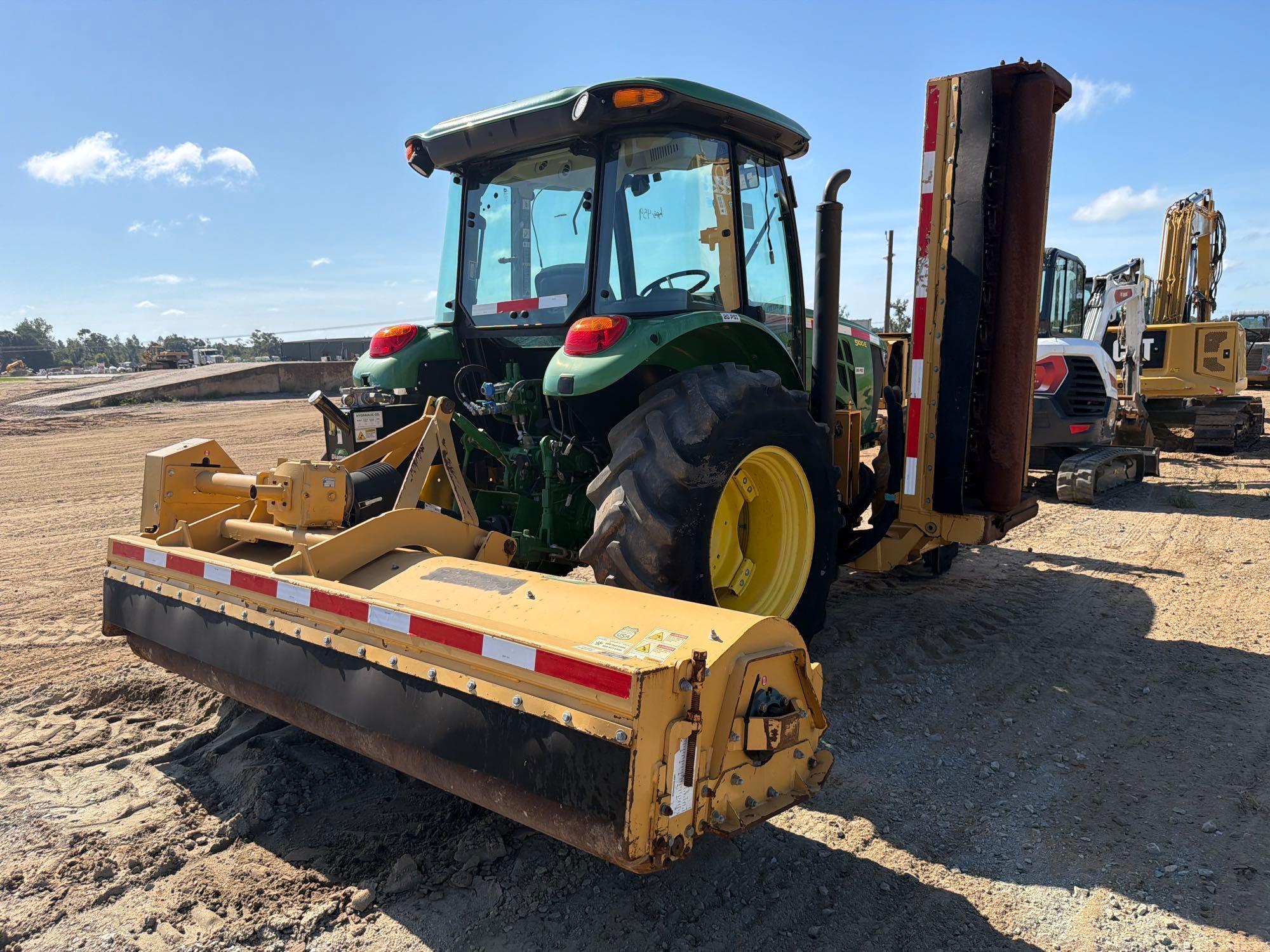 John Deere 5100E