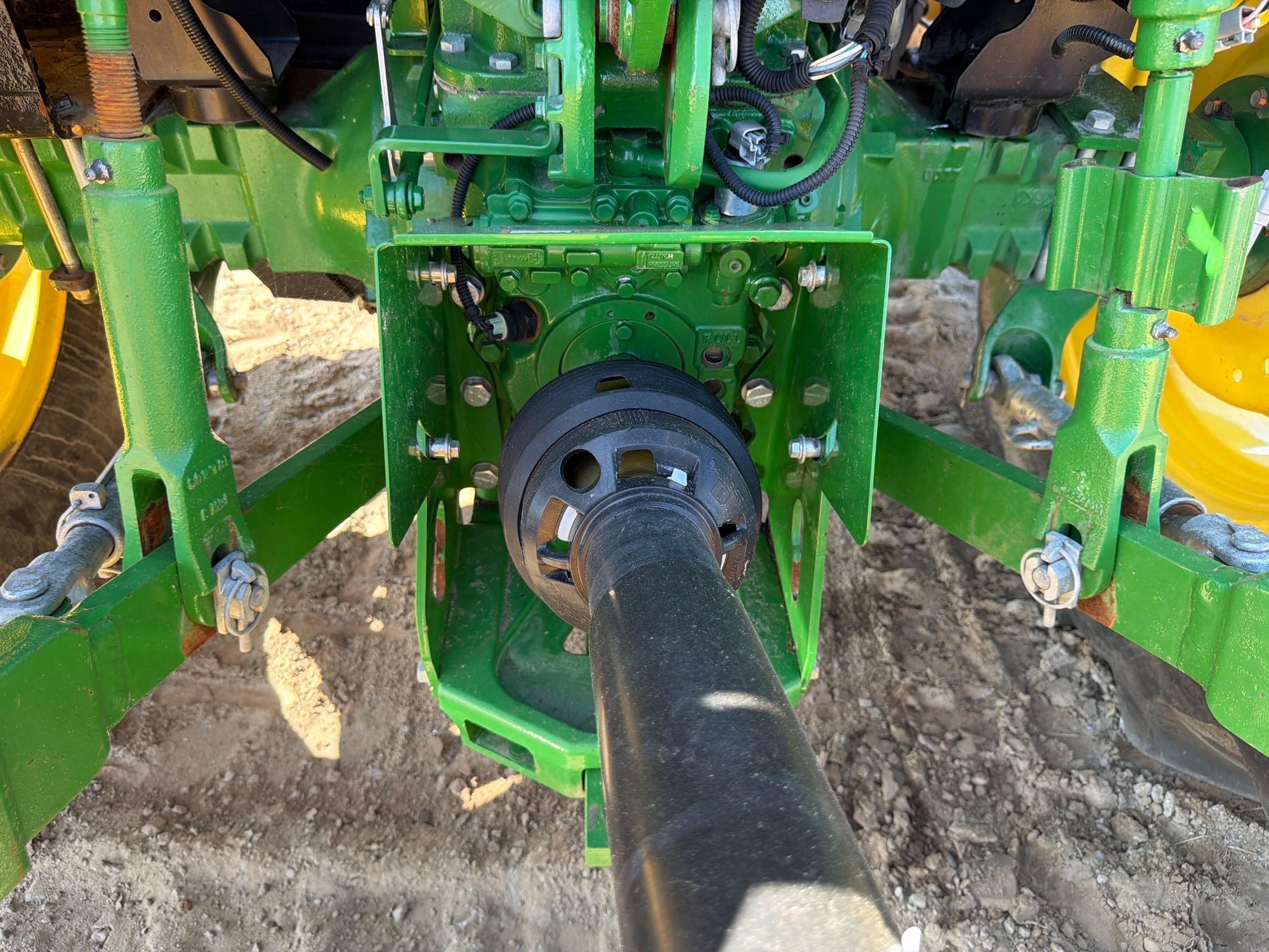 John Deere 5100E