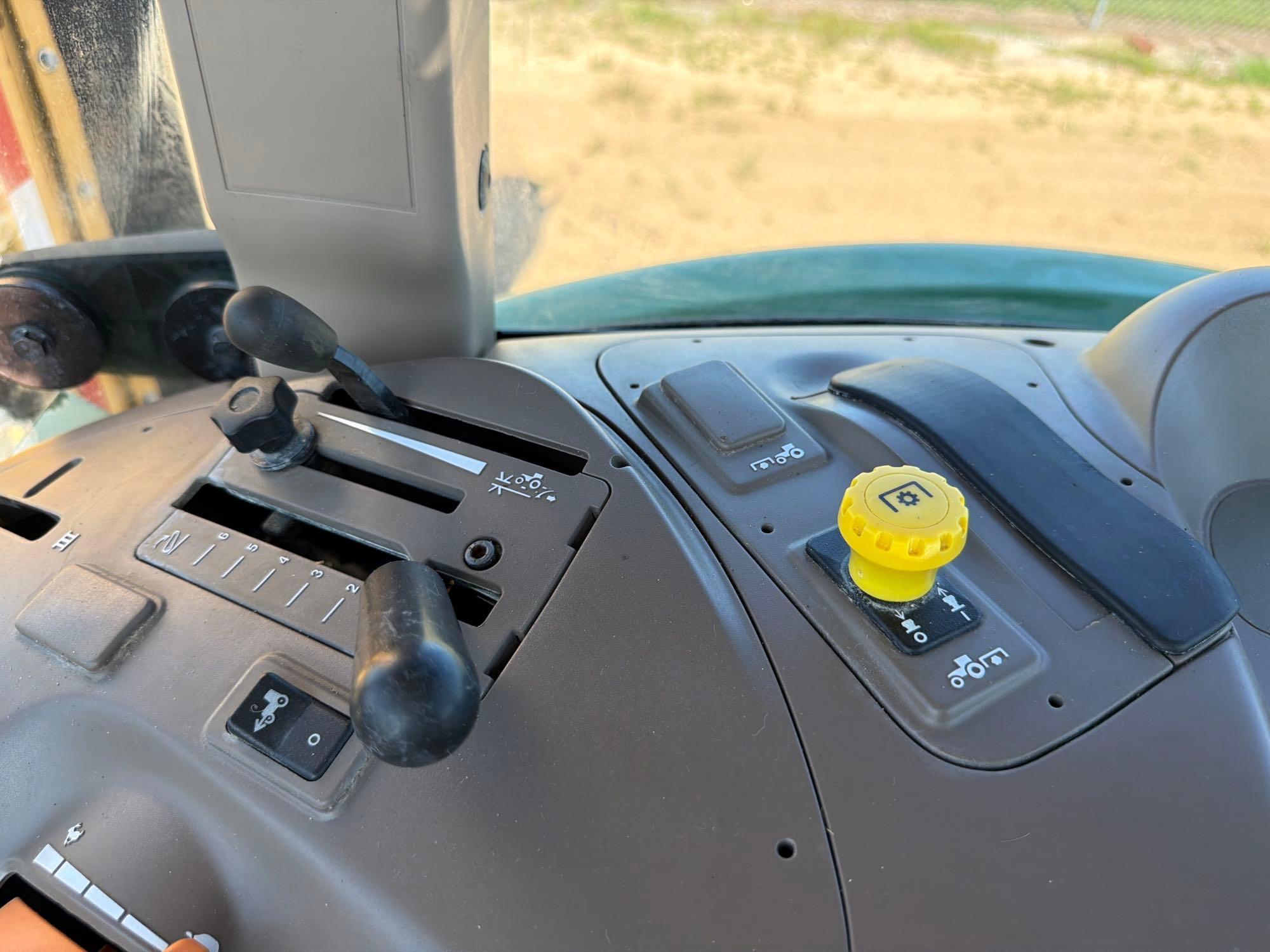 John Deere 5100E