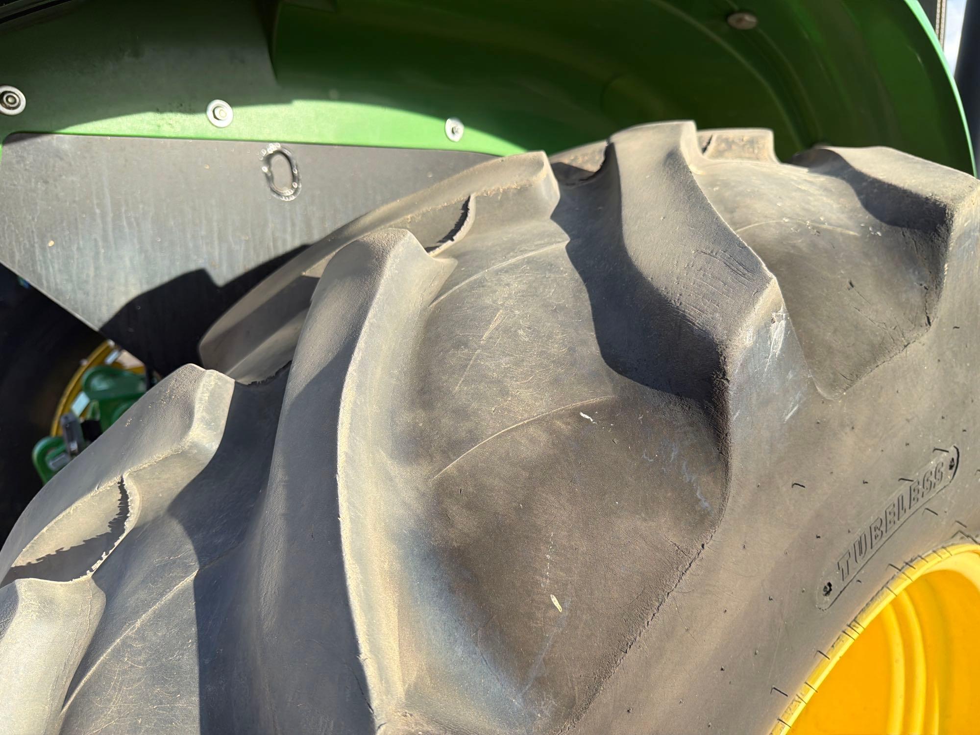 John Deere 5100E