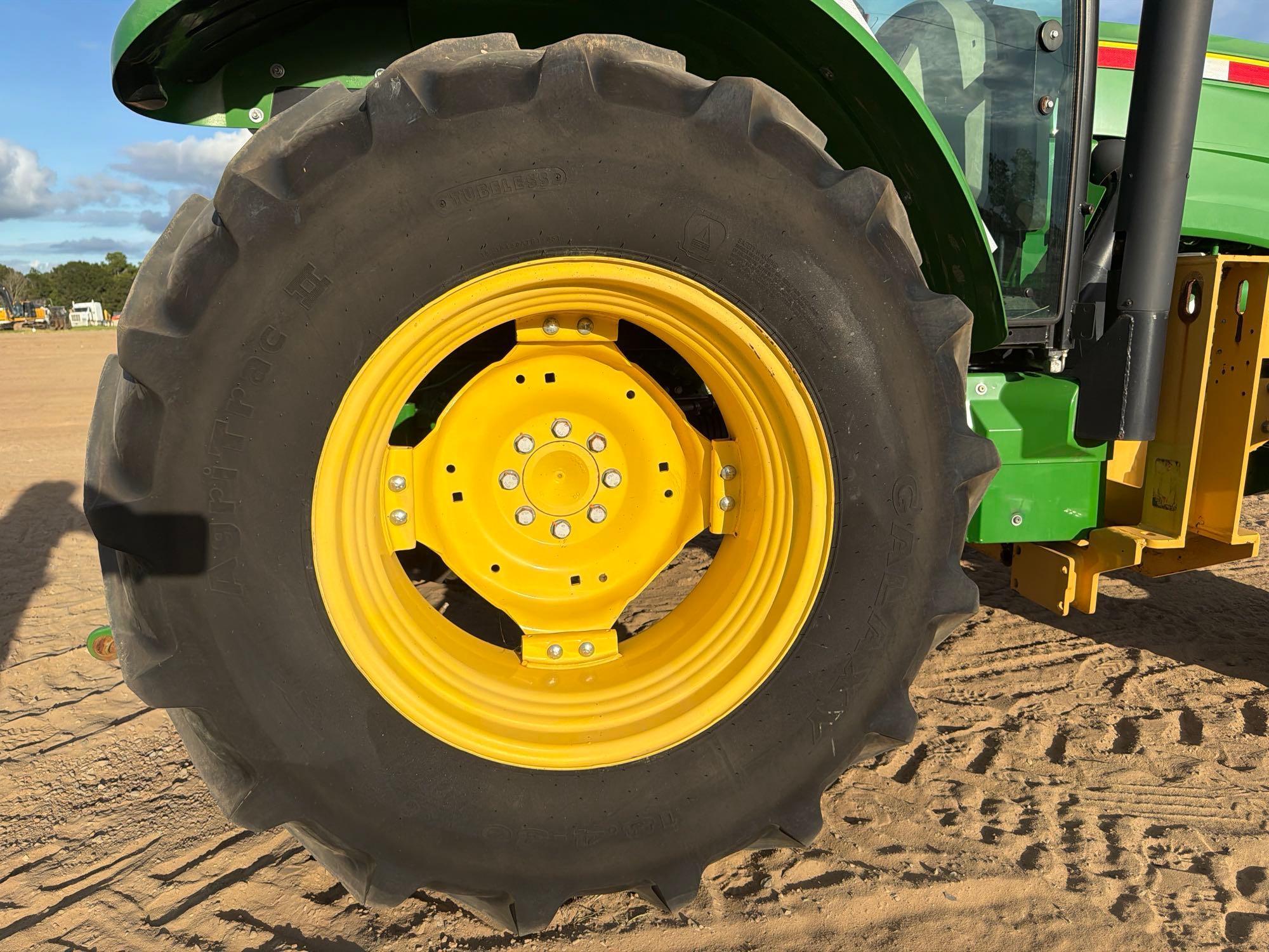John Deere 5100E