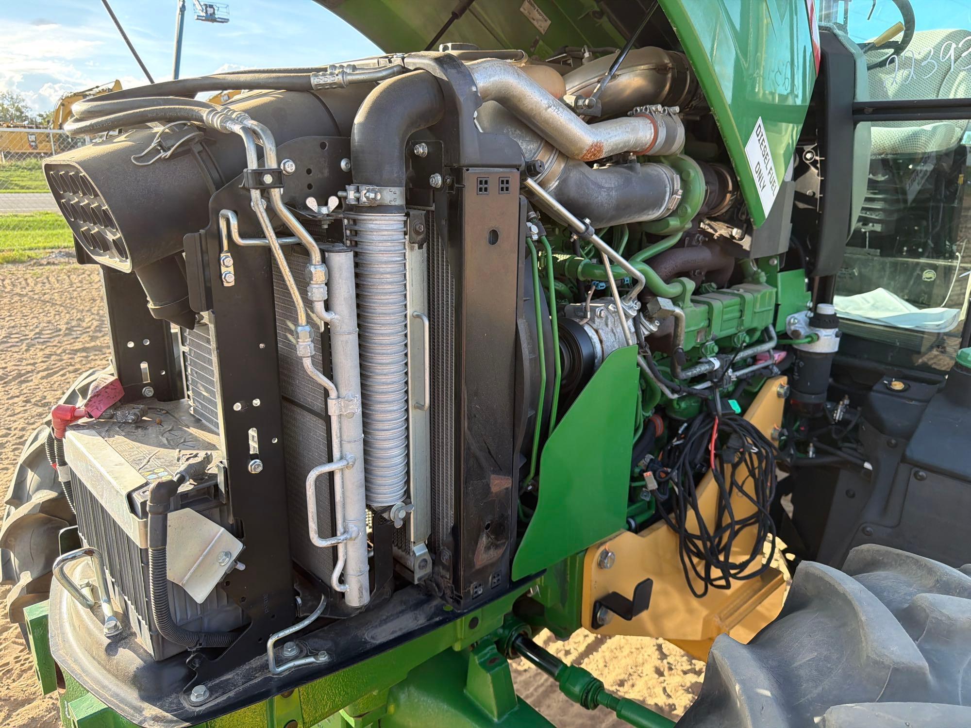 John Deere 5100E