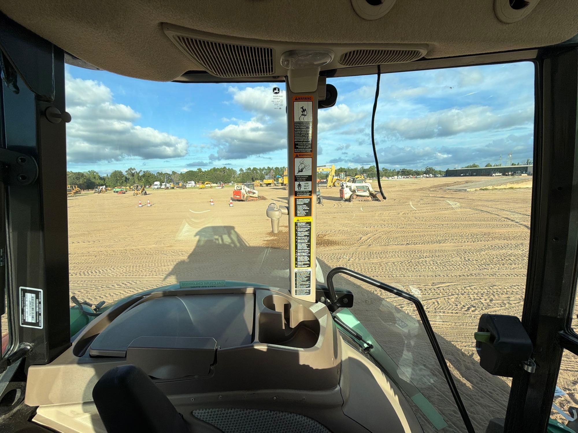John Deere 5100E