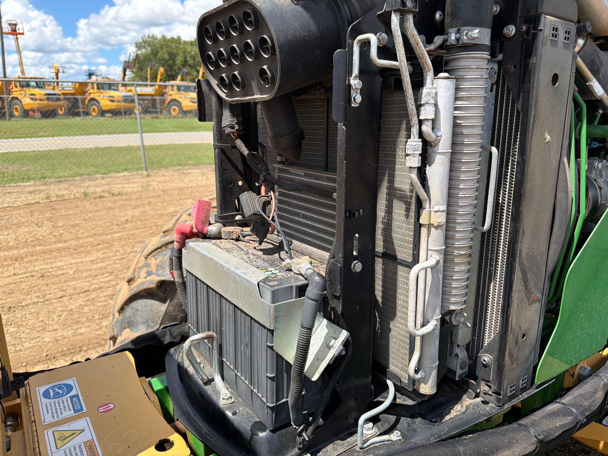 John Deere 5100E