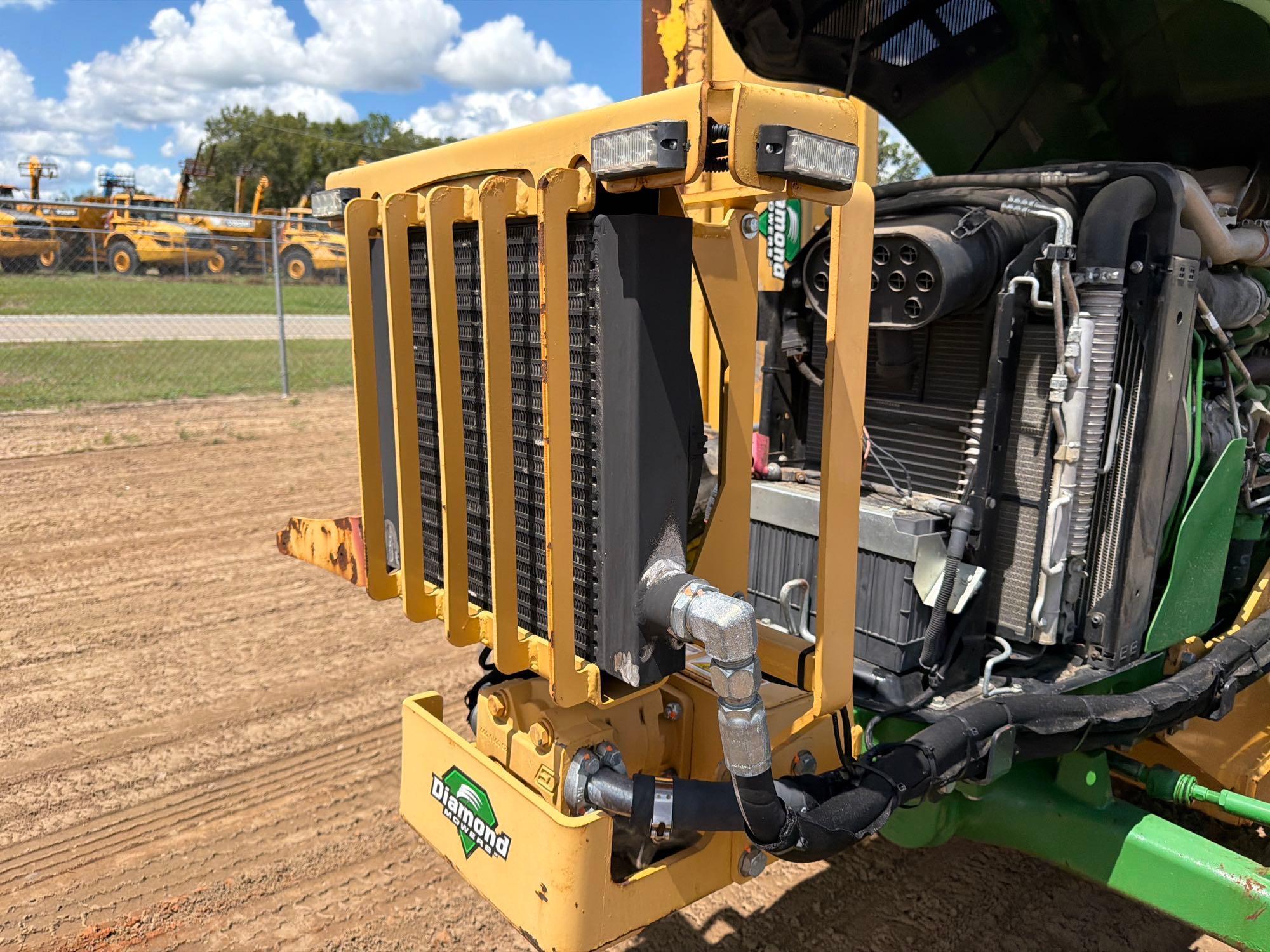John Deere 5100E