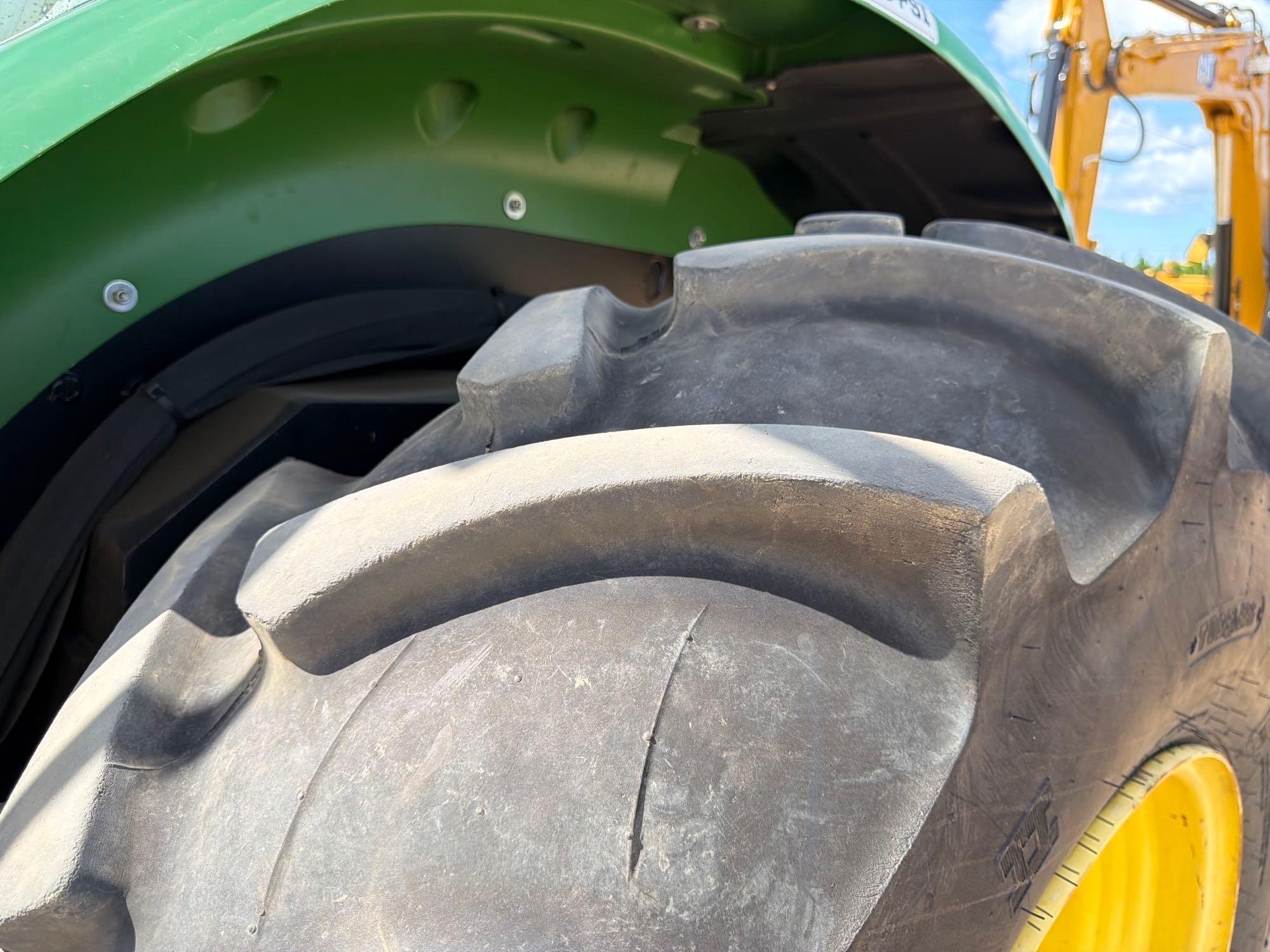 John Deere 5100E