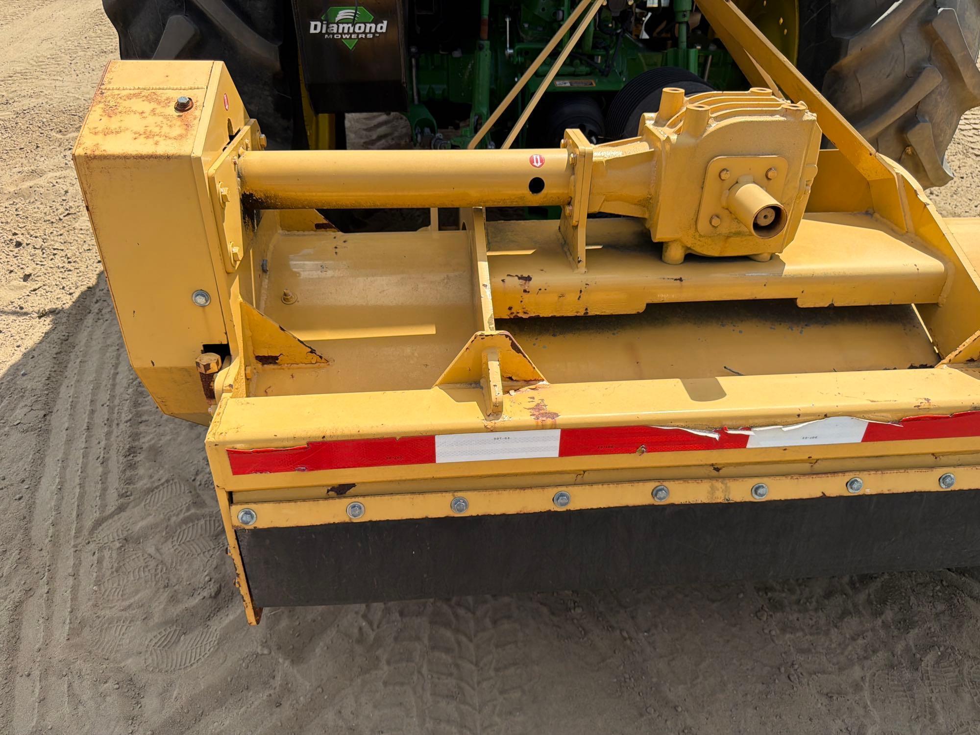 John Deere 5100E