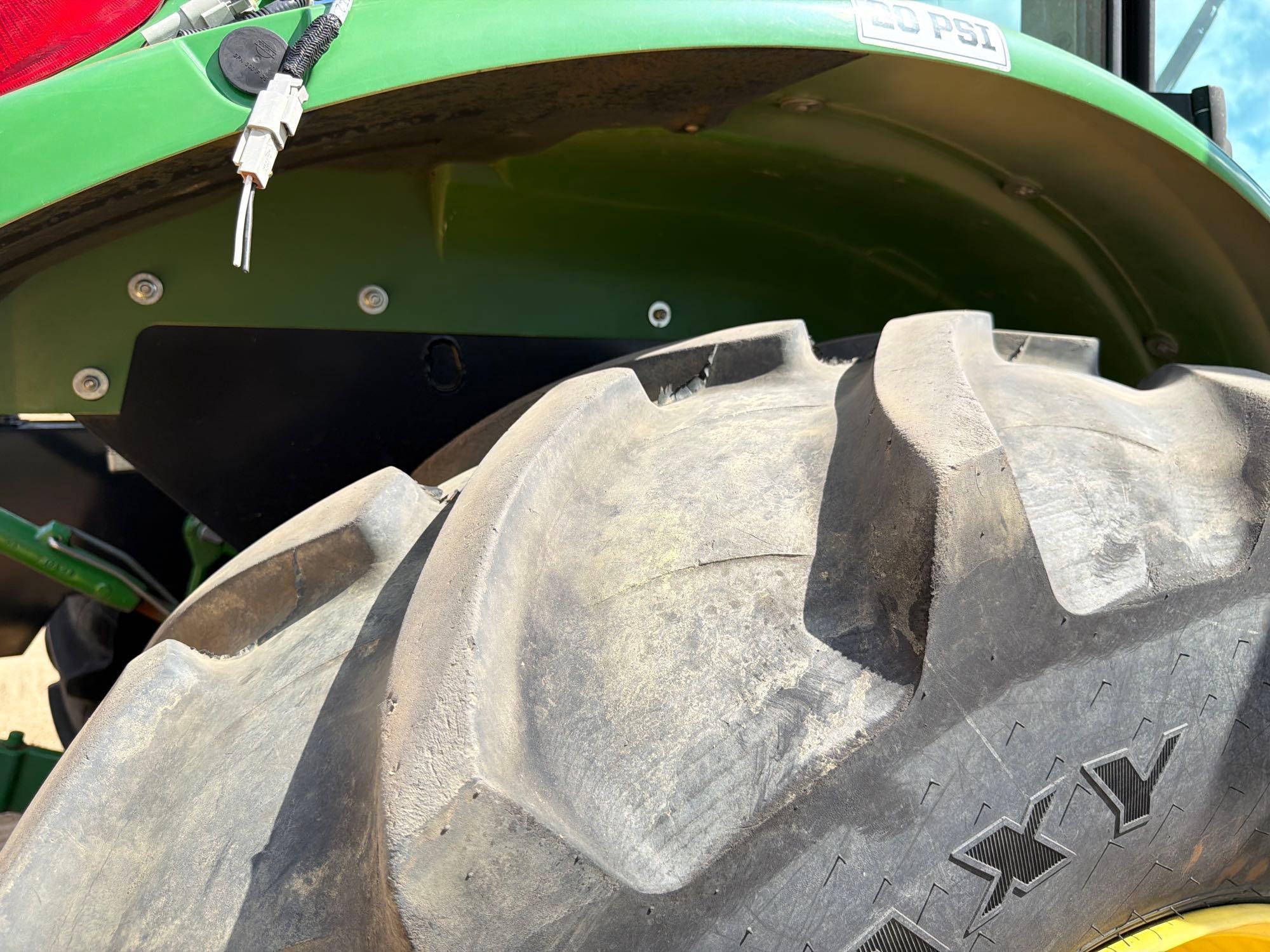 John Deere 5100E