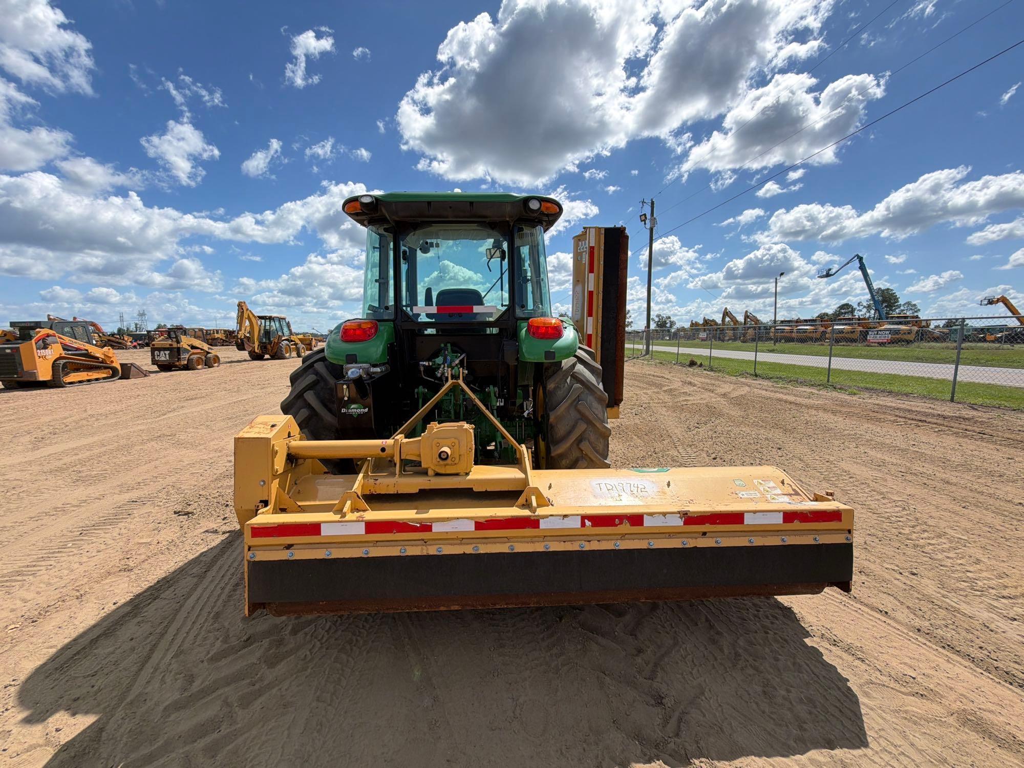 John Deere 5100E
