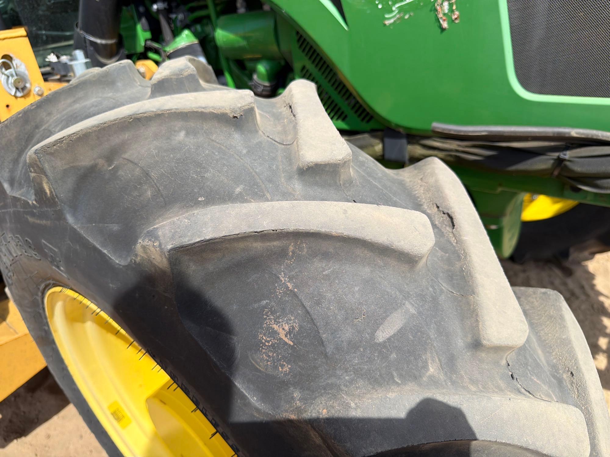 John Deere 5100E