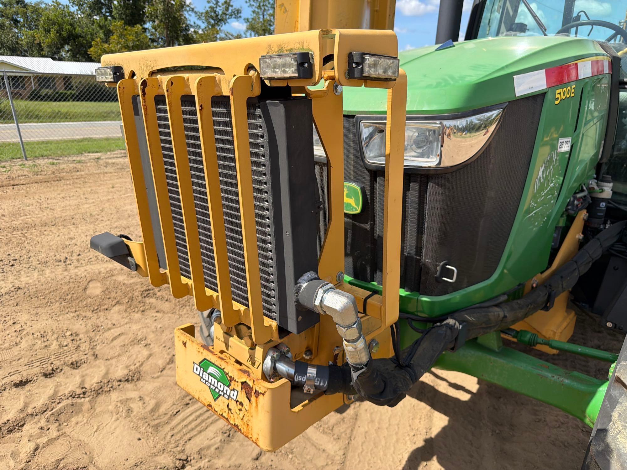 John Deere 5100E