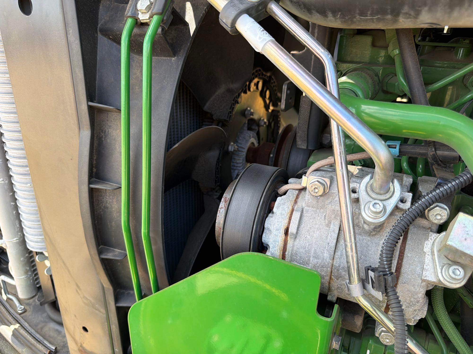 John Deere 5100E