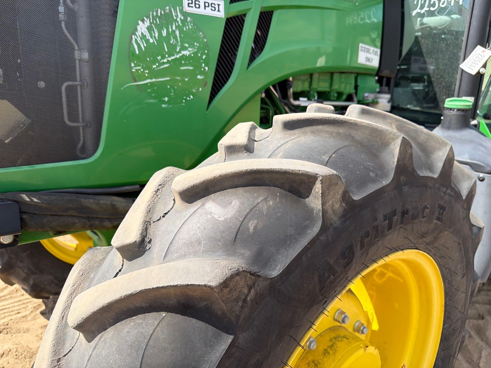 John Deere 5100E