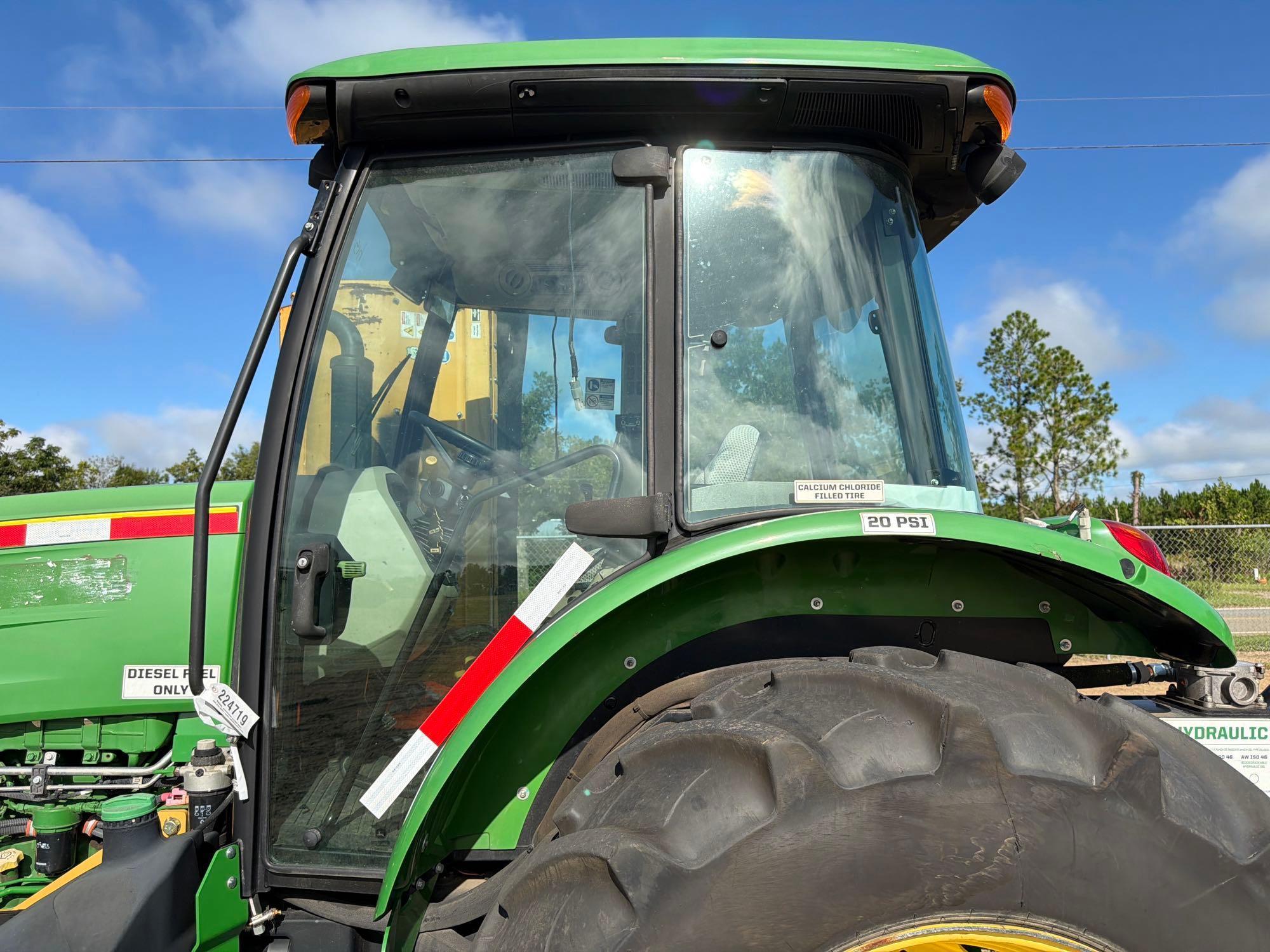 John Deere 5100E