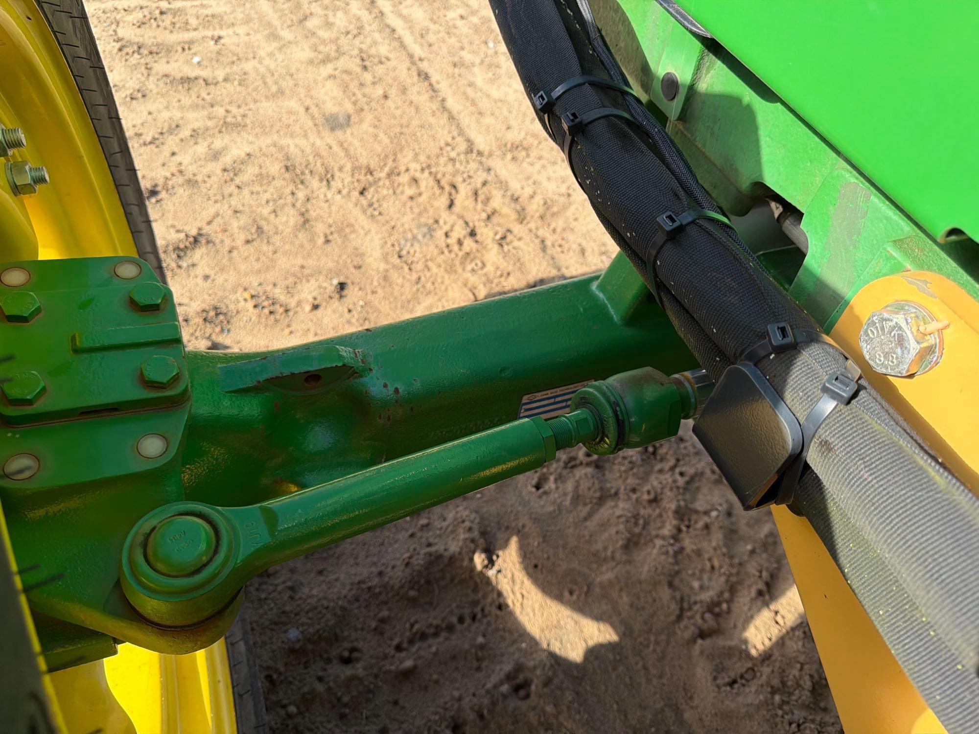 John Deere 5100E