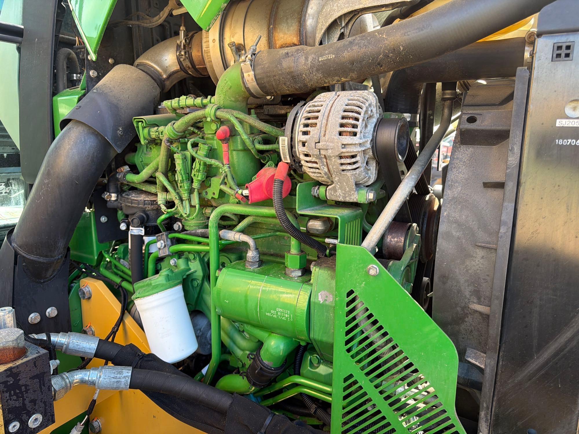 John Deere 5100E