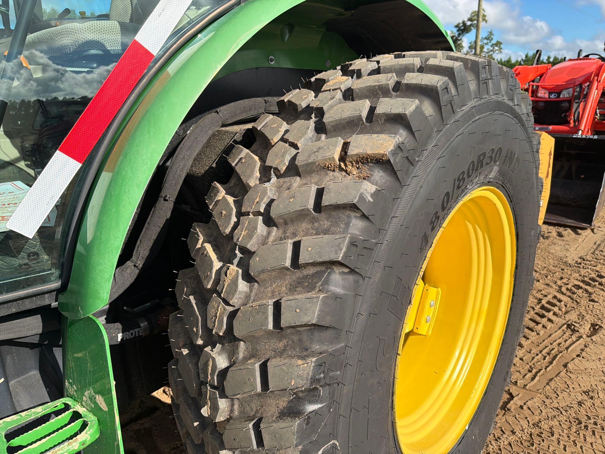 John Deere 5100E
