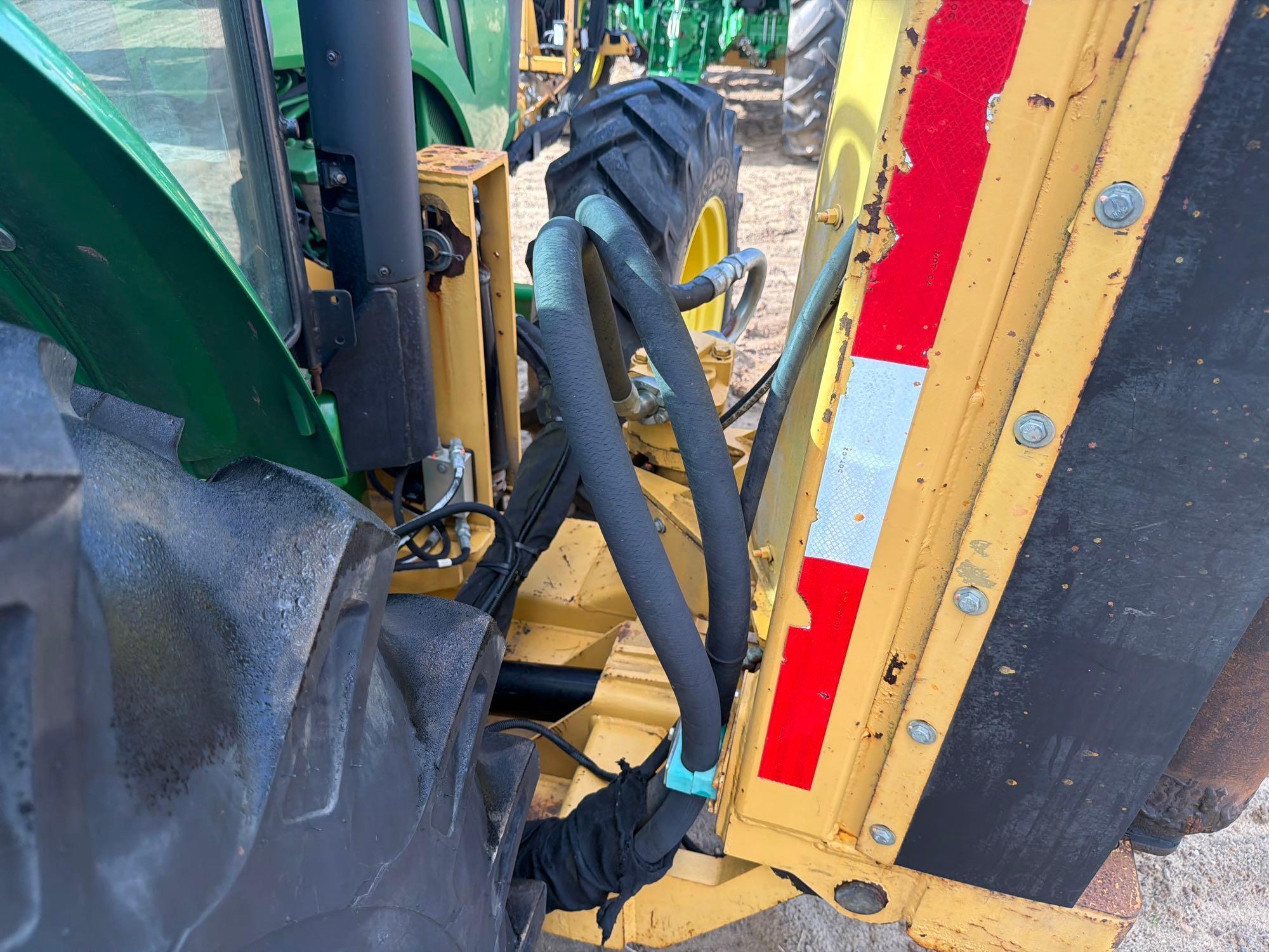 John Deere 5100E