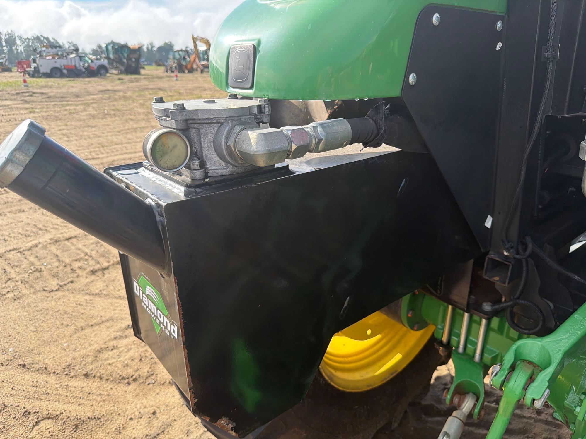 John Deere 5100E