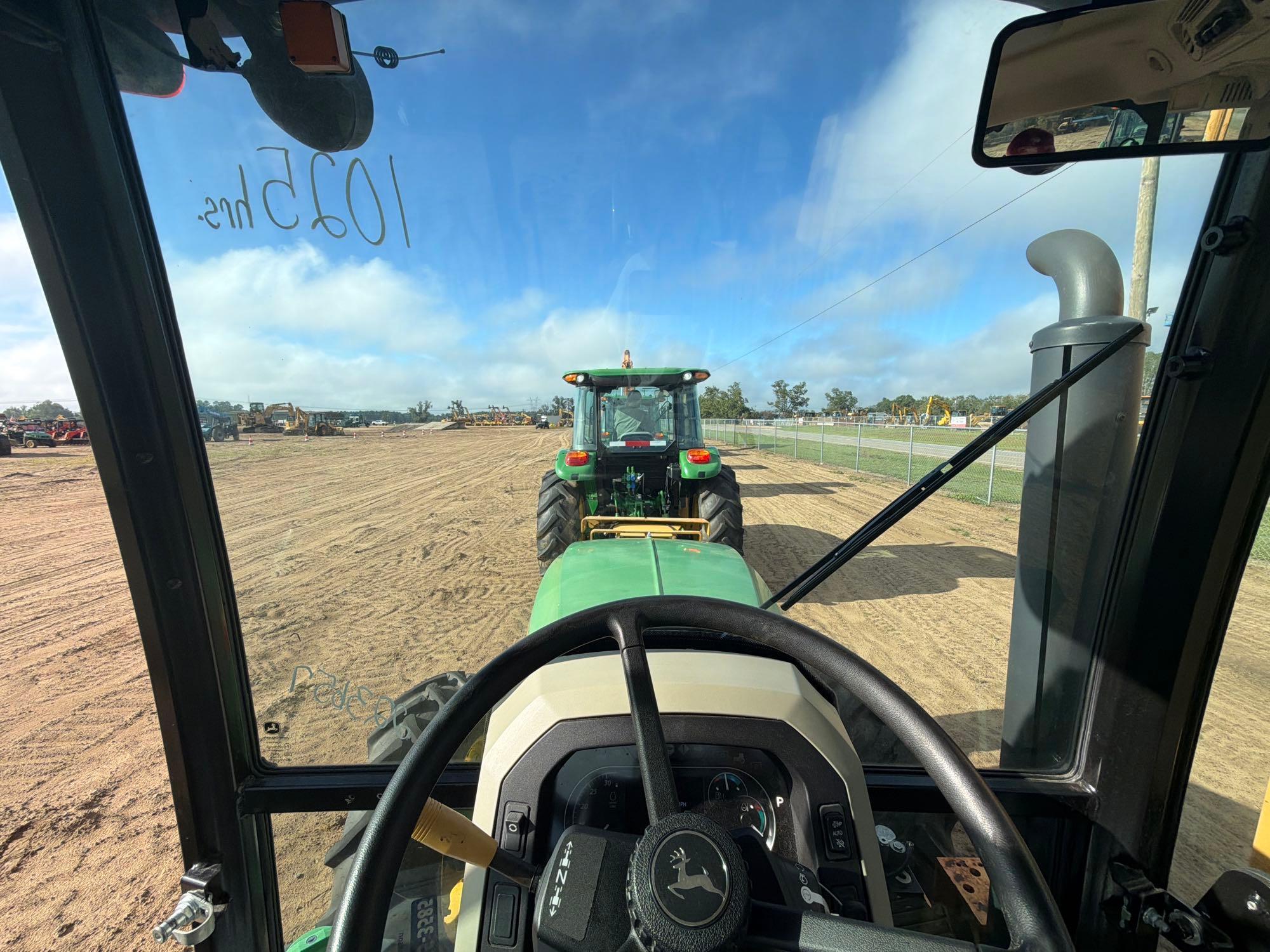 John Deere 5100E