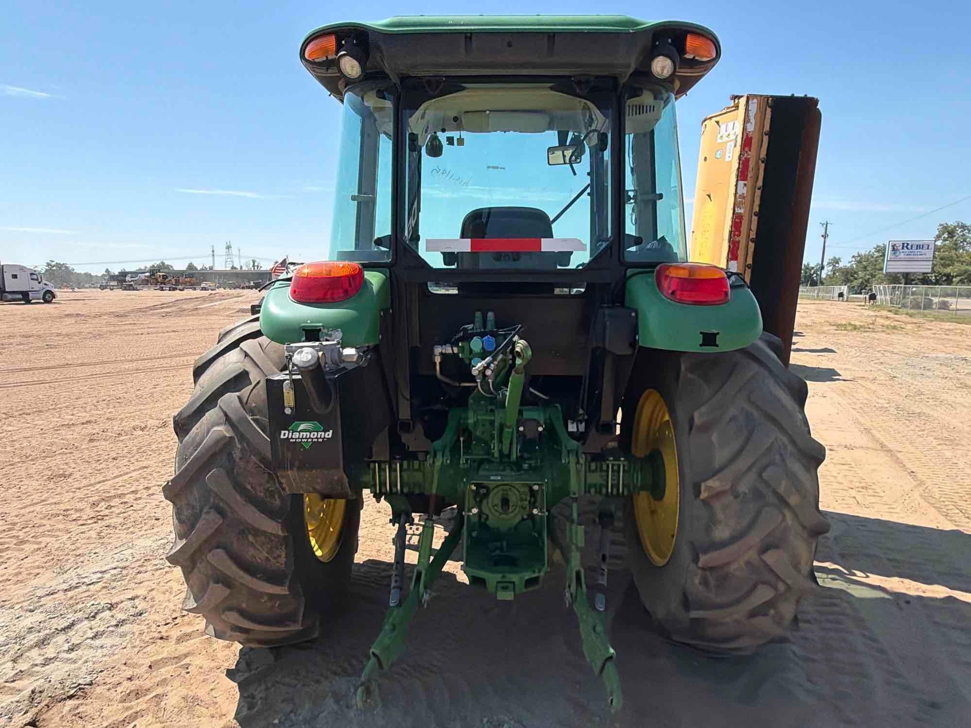 John Deere 5100E