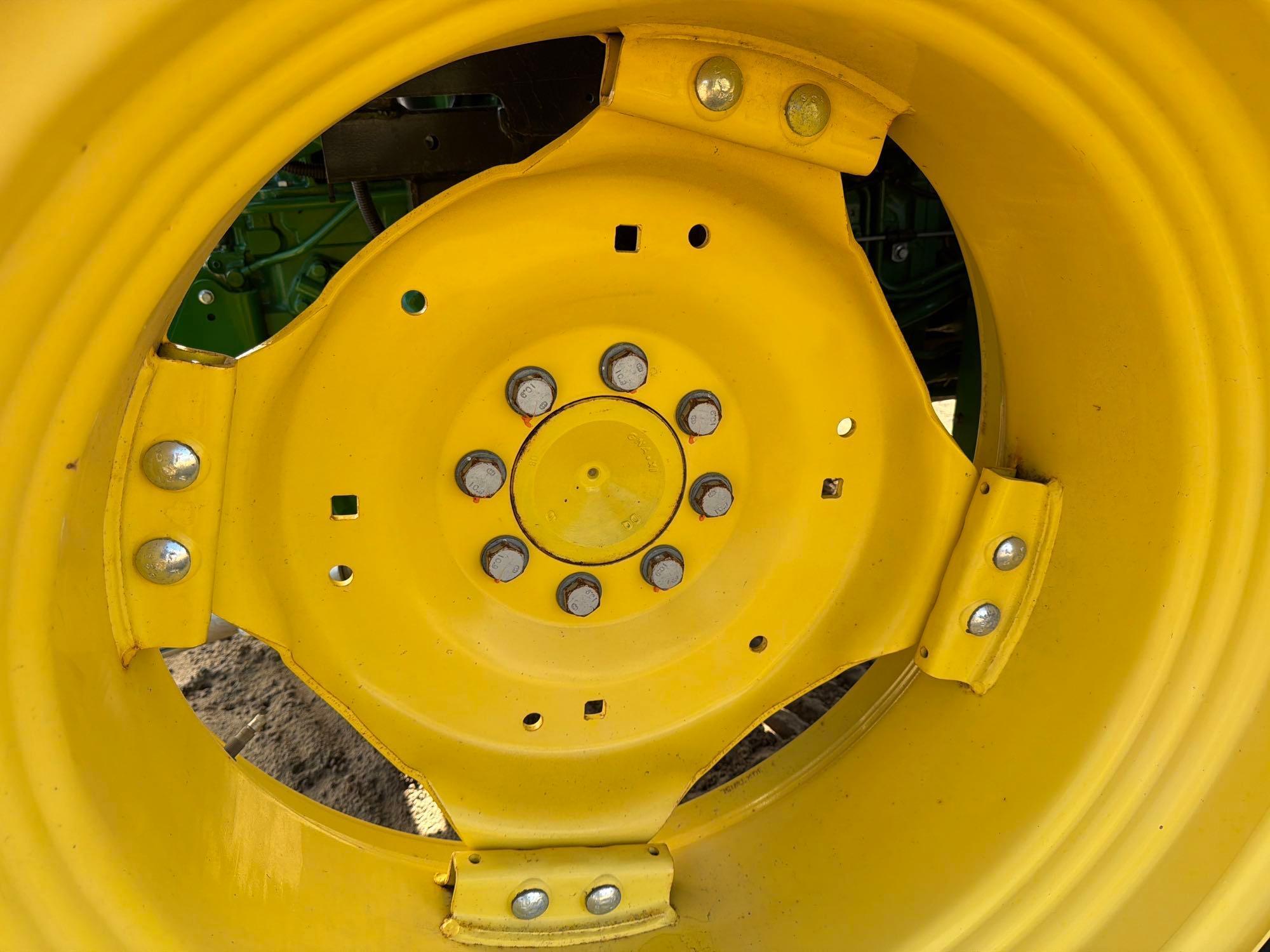 John Deere 5100E