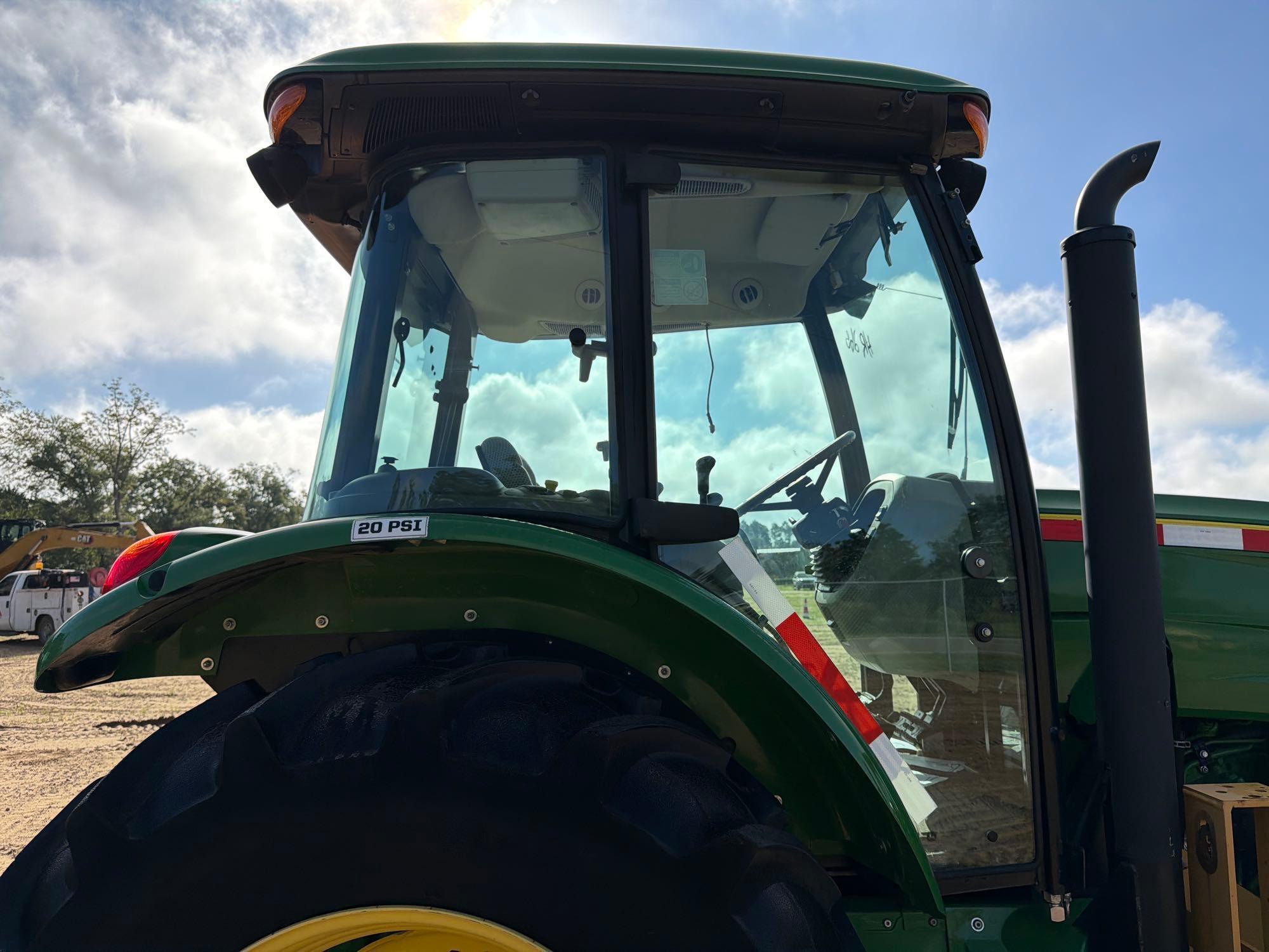 John Deere 5100E