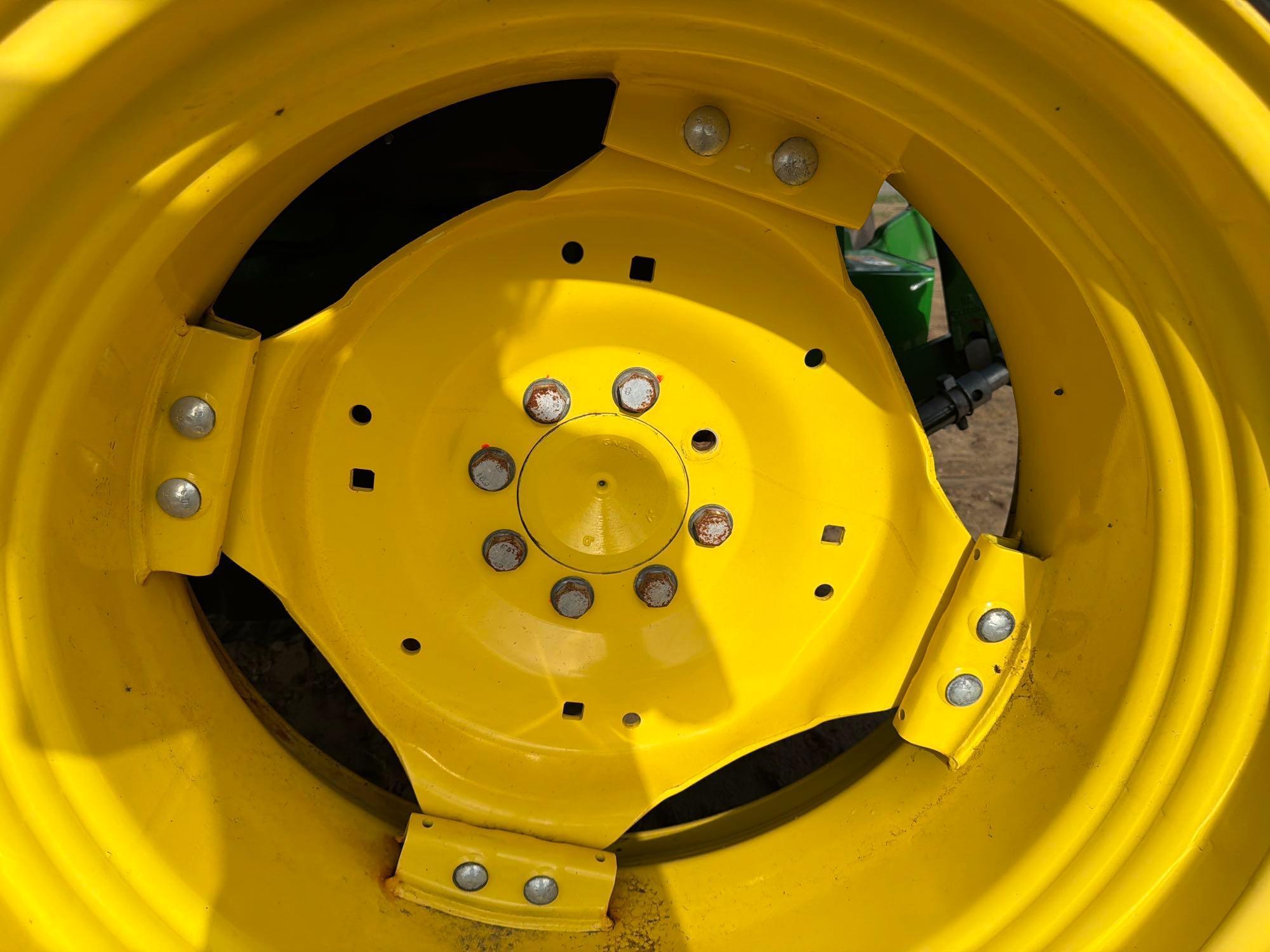 John Deere 5100E