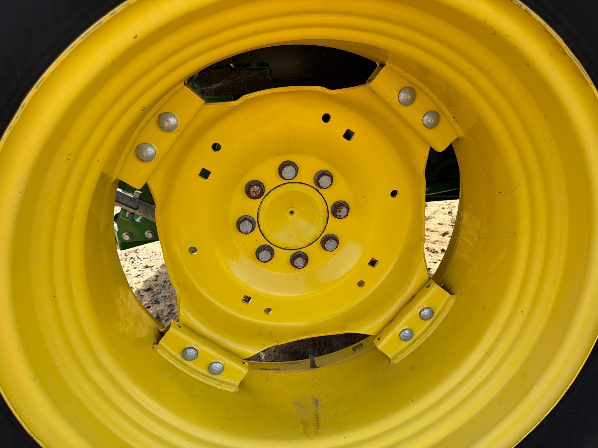 John Deere 5100E