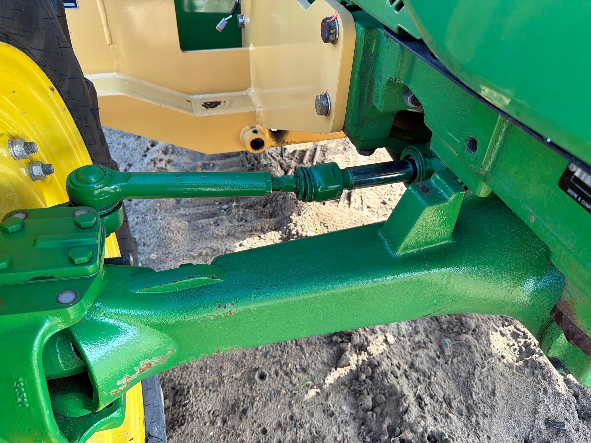 John Deere 5100E