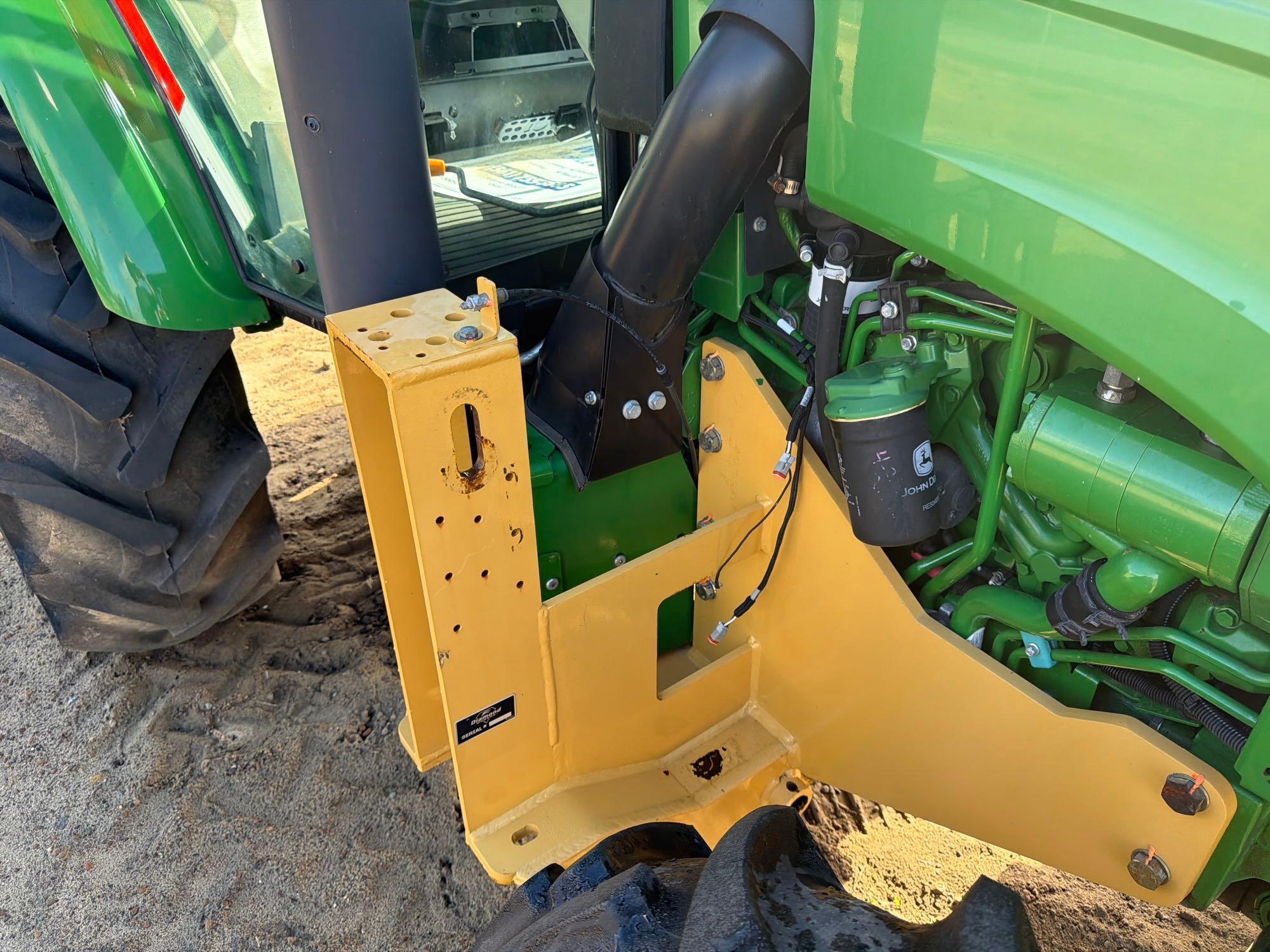 John Deere 5100E