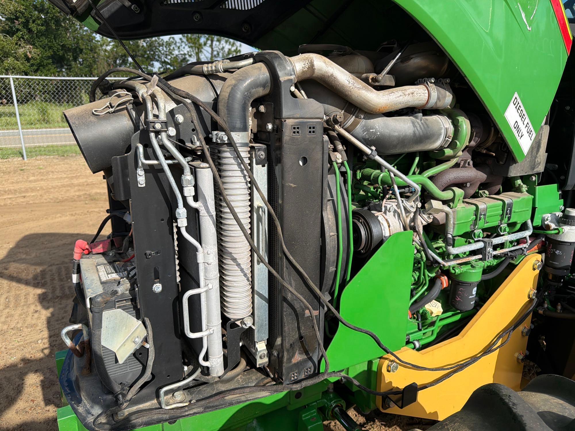 John Deere 5100E