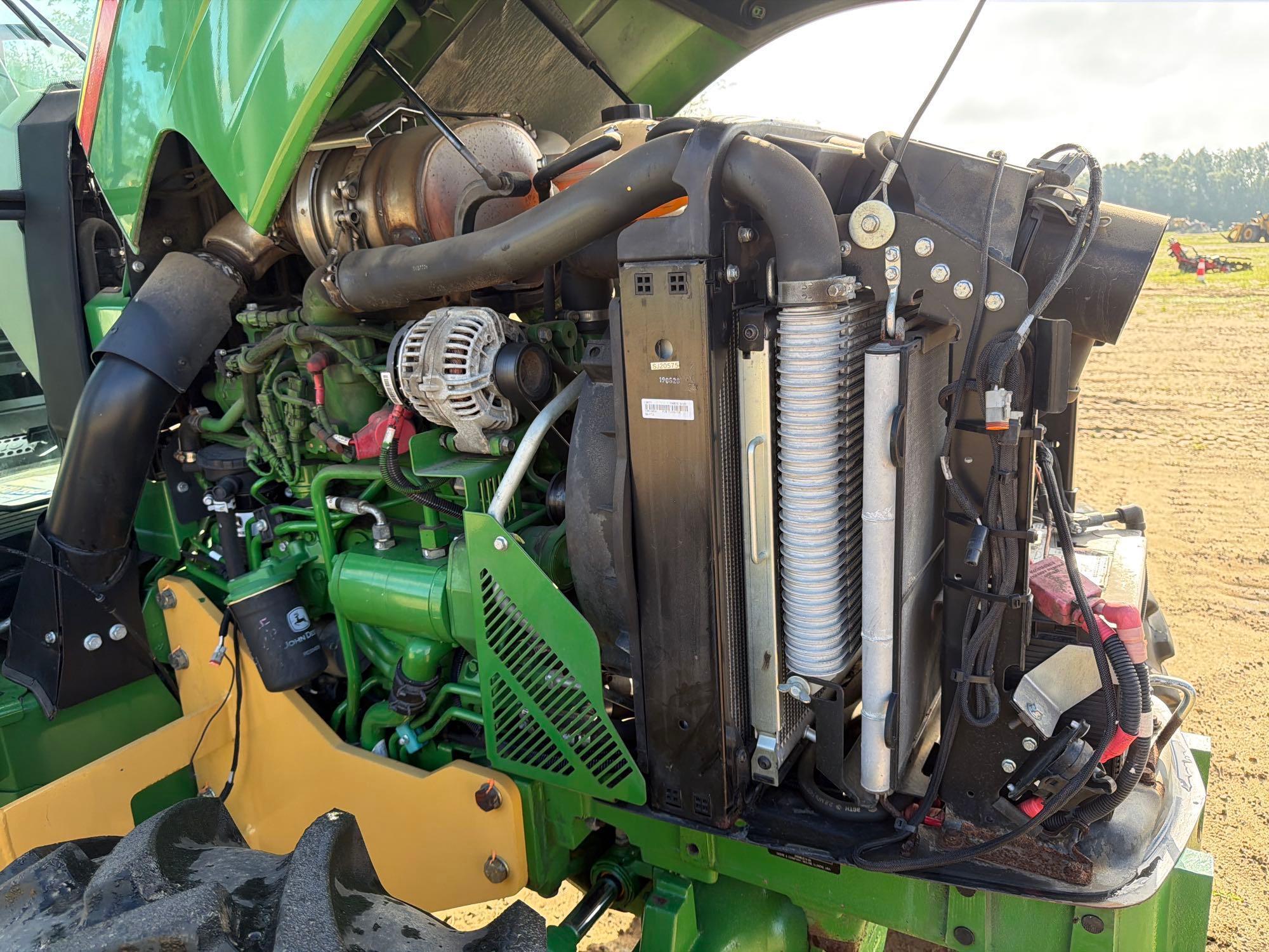John Deere 5100E