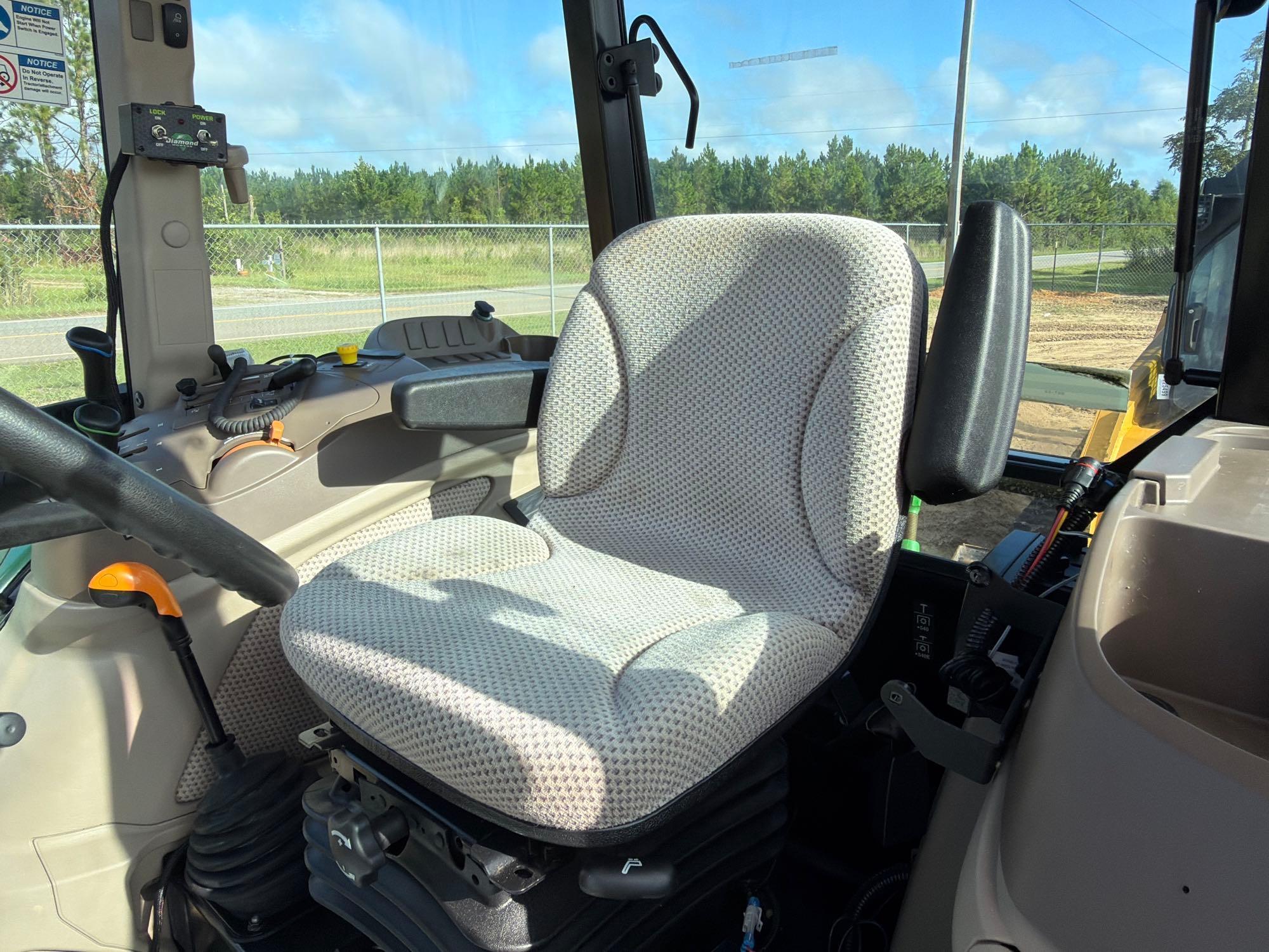 John Deere 5100E