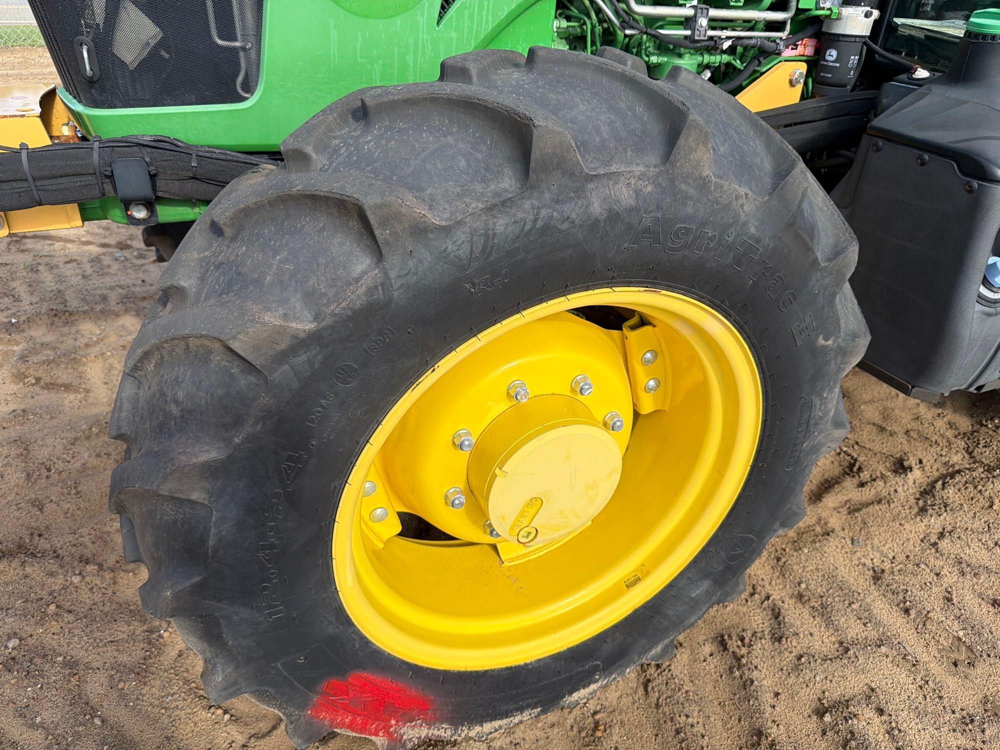 John Deere 5100E