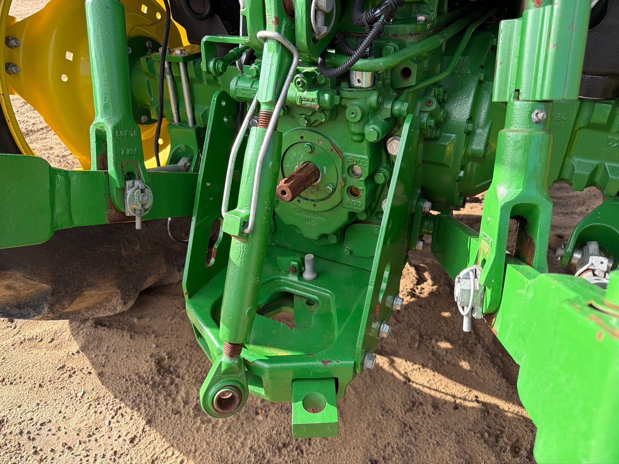 John Deere 5100E
