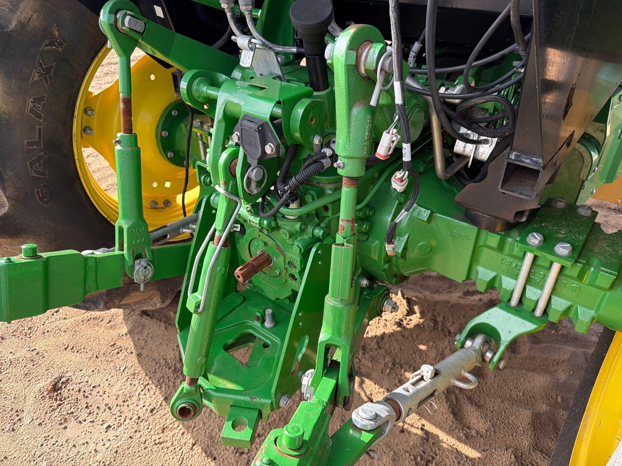 John Deere 5100E