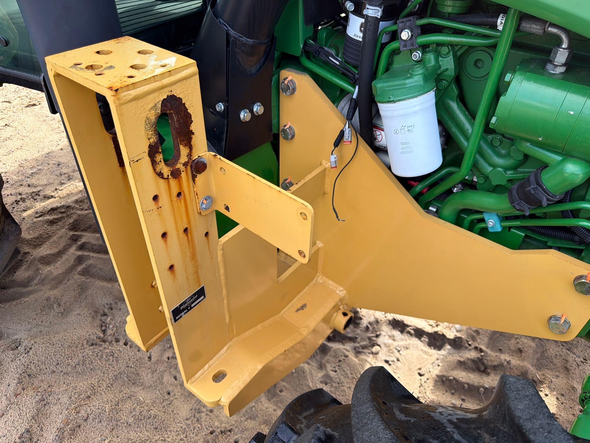 John Deere 5100E
