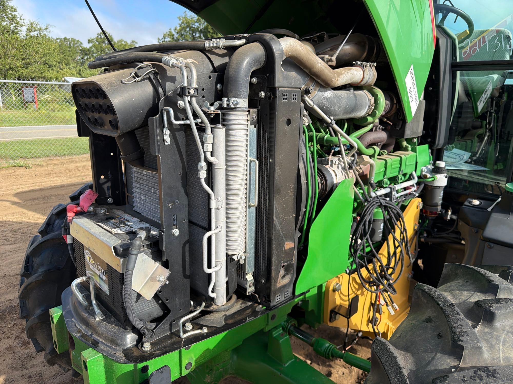 John Deere 5100E