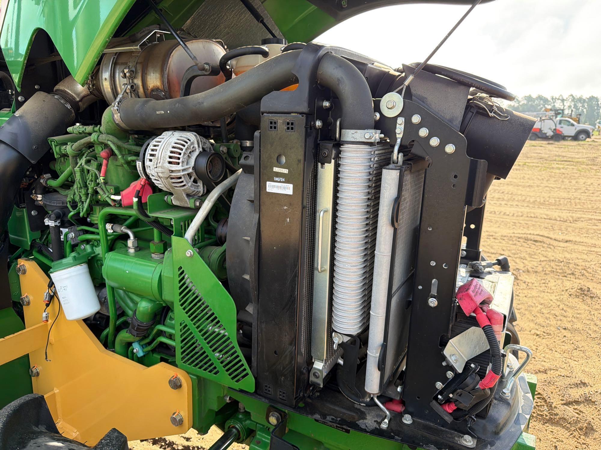John Deere 5100E
