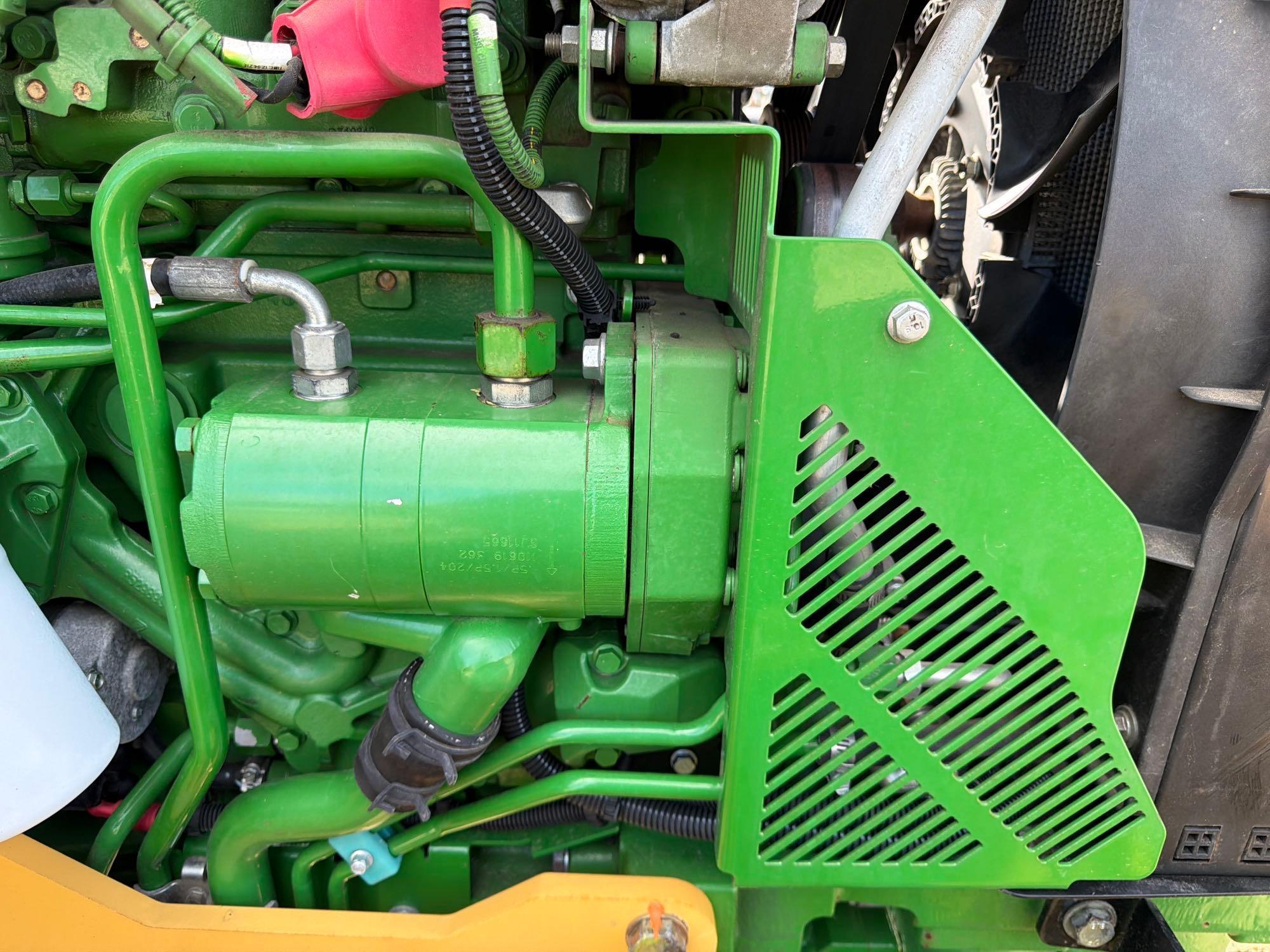 John Deere 5100E