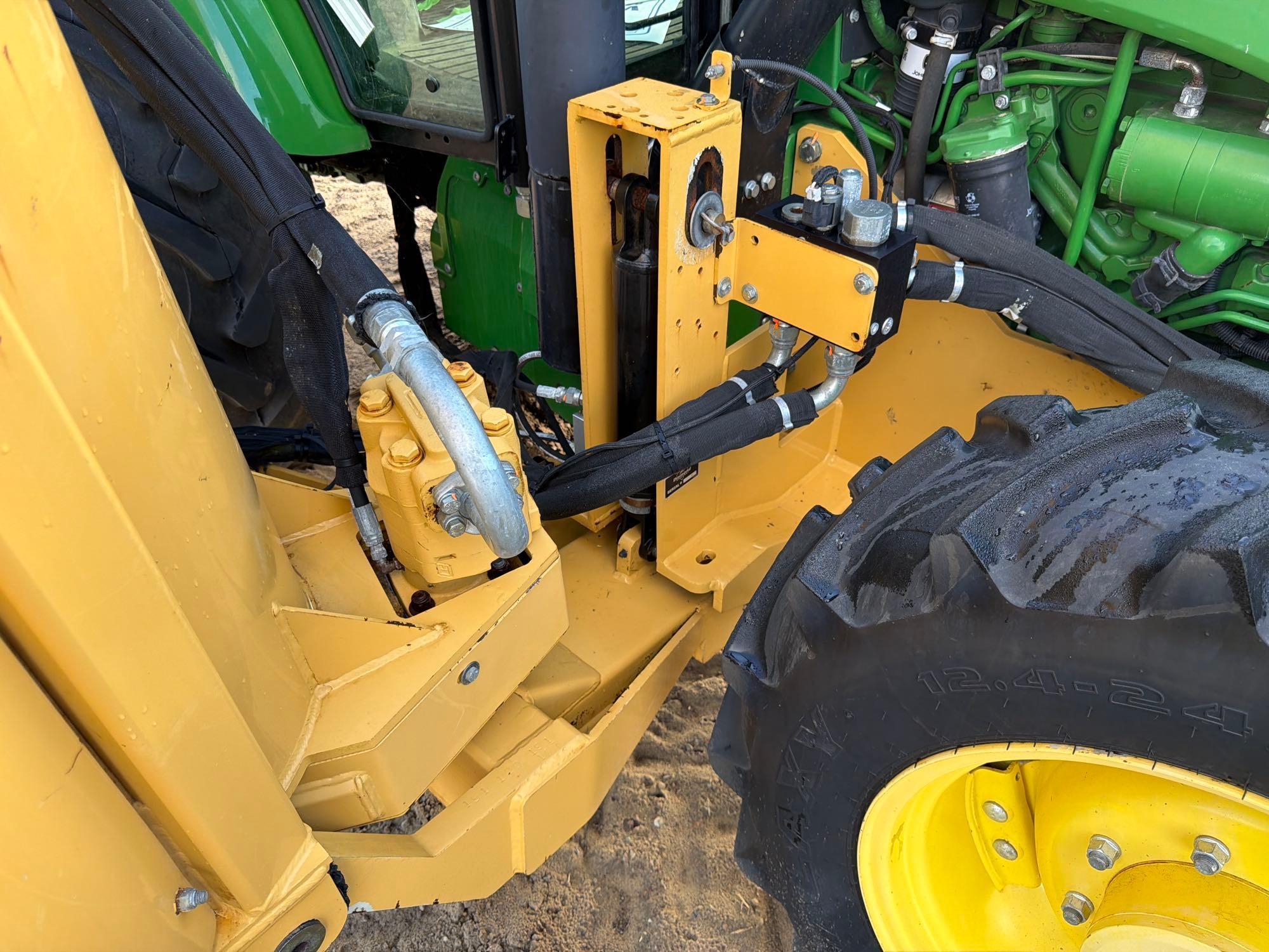 John Deere 5100E