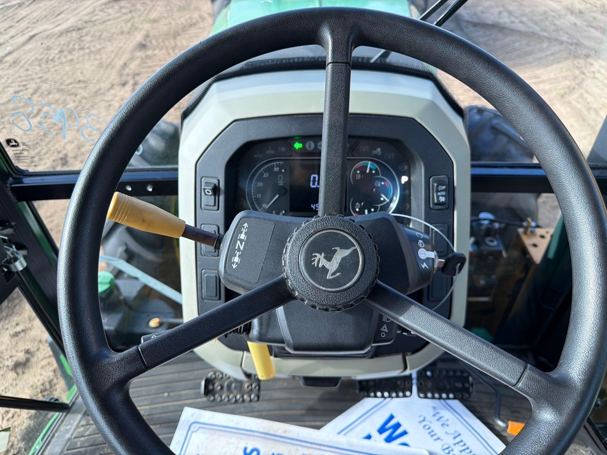 John Deere 5100E