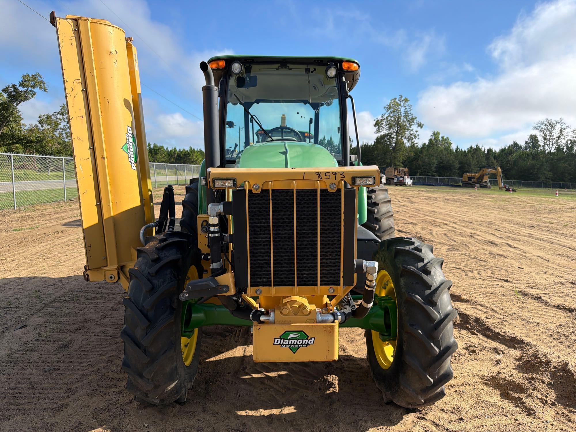 John Deere 5100E