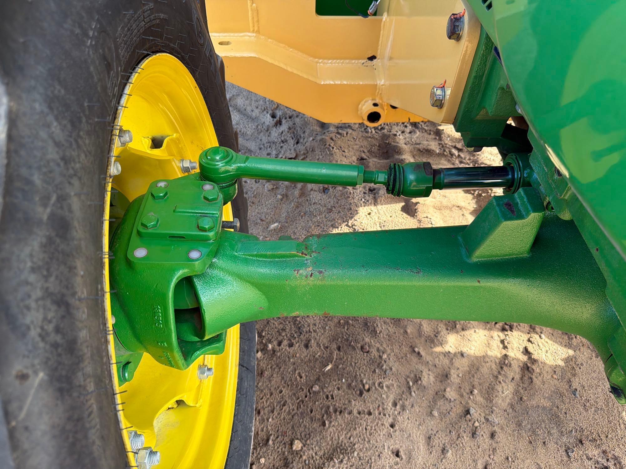 John Deere 5100E