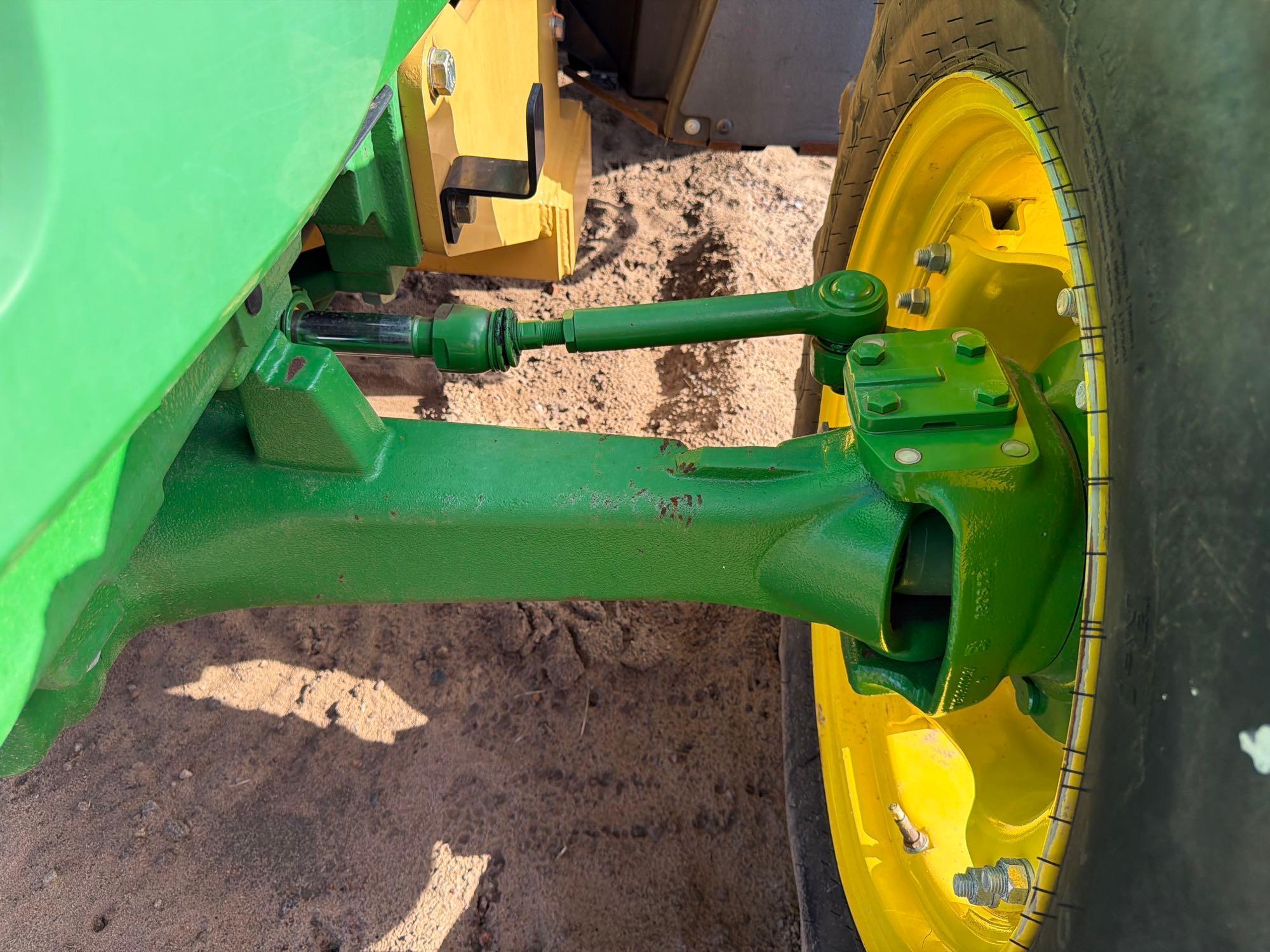 John Deere 5100E