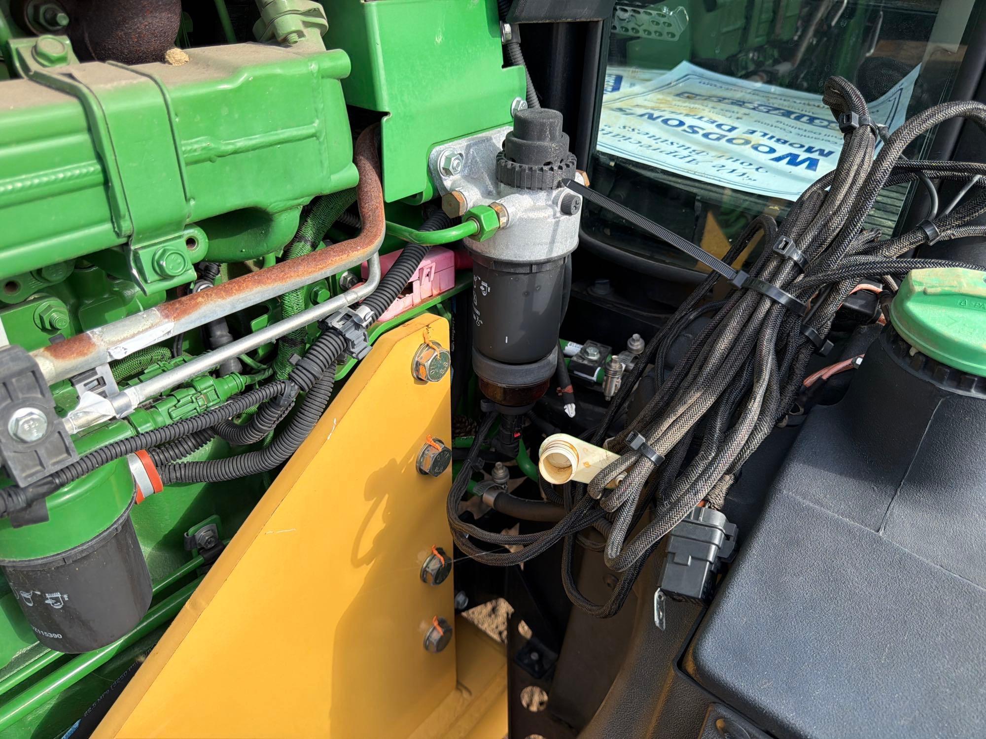 John Deere 5100E